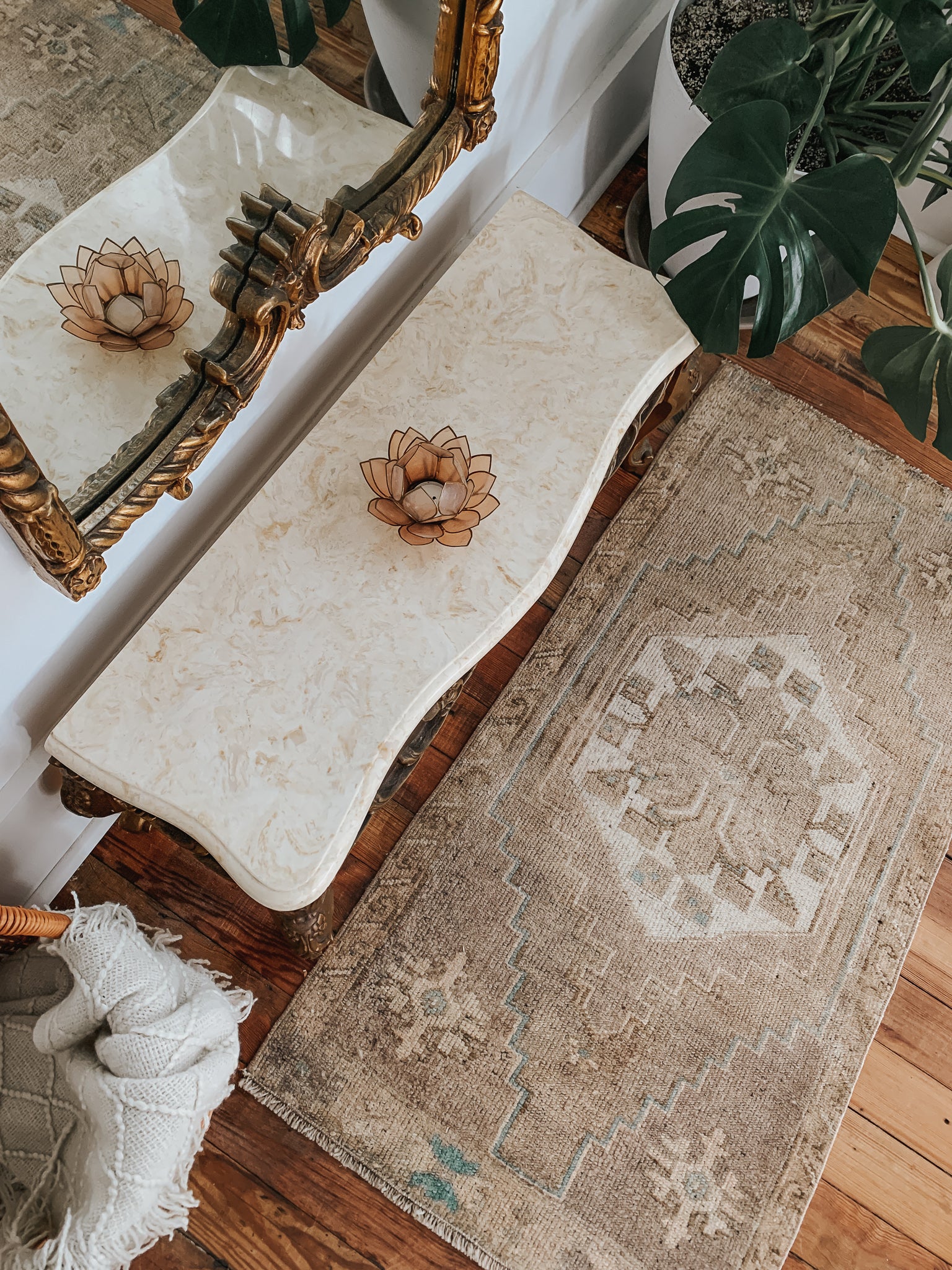 ラグ 51/120 1950's ViNTAGE SMALL RUG 51/120 1950´s ViNTAGE SMALL RUG 【公式通販】
