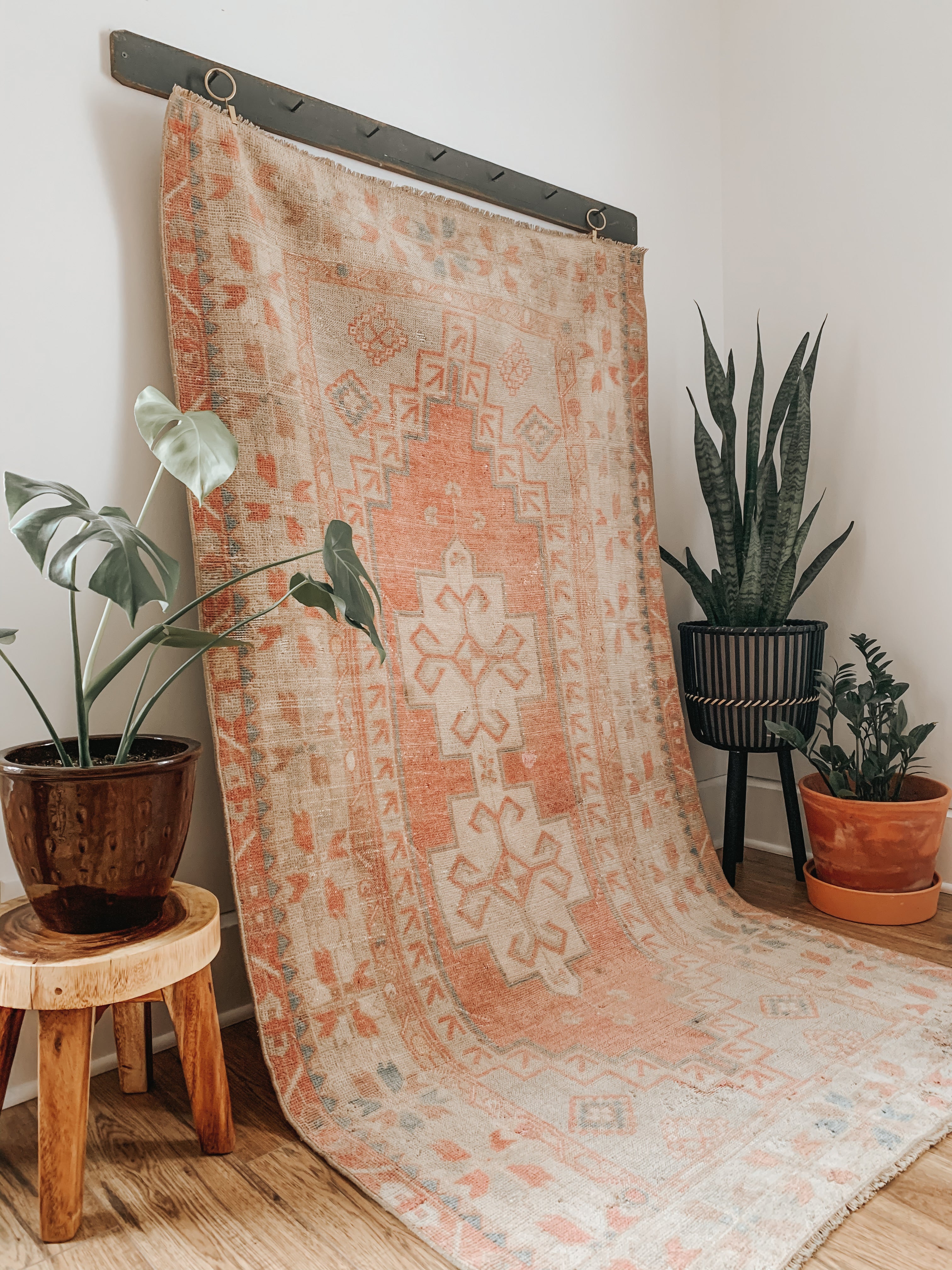 Scratch & Dent Rugs – Six Vintage Rugs