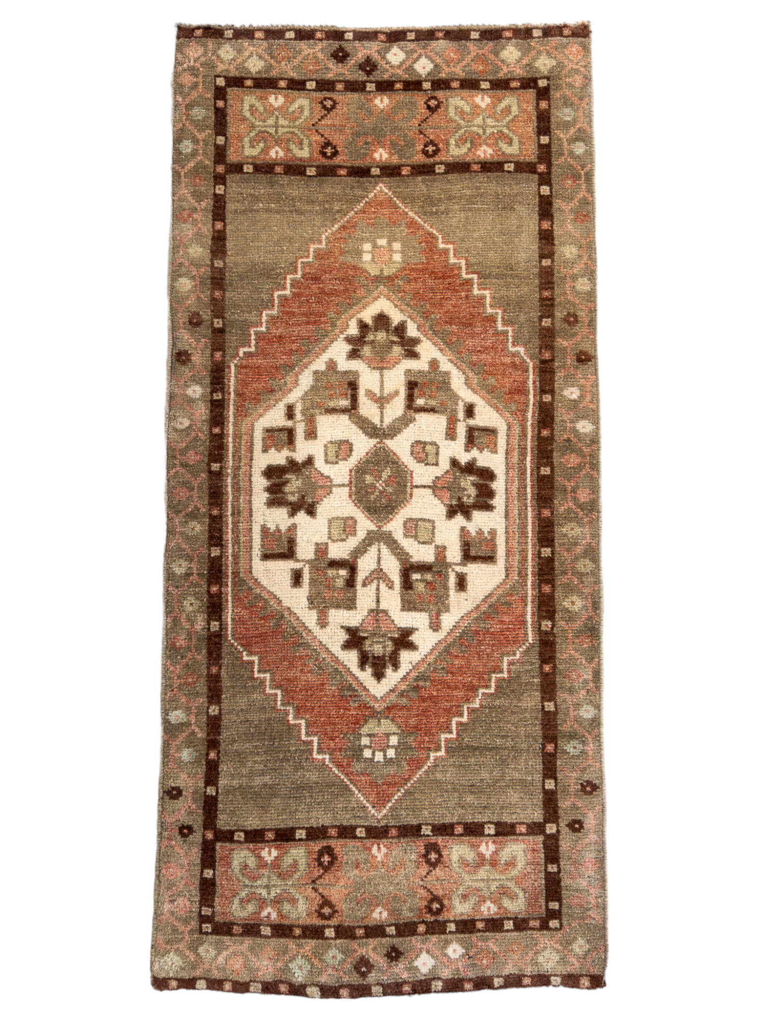 No. 1904 | 1'8 x 3'8