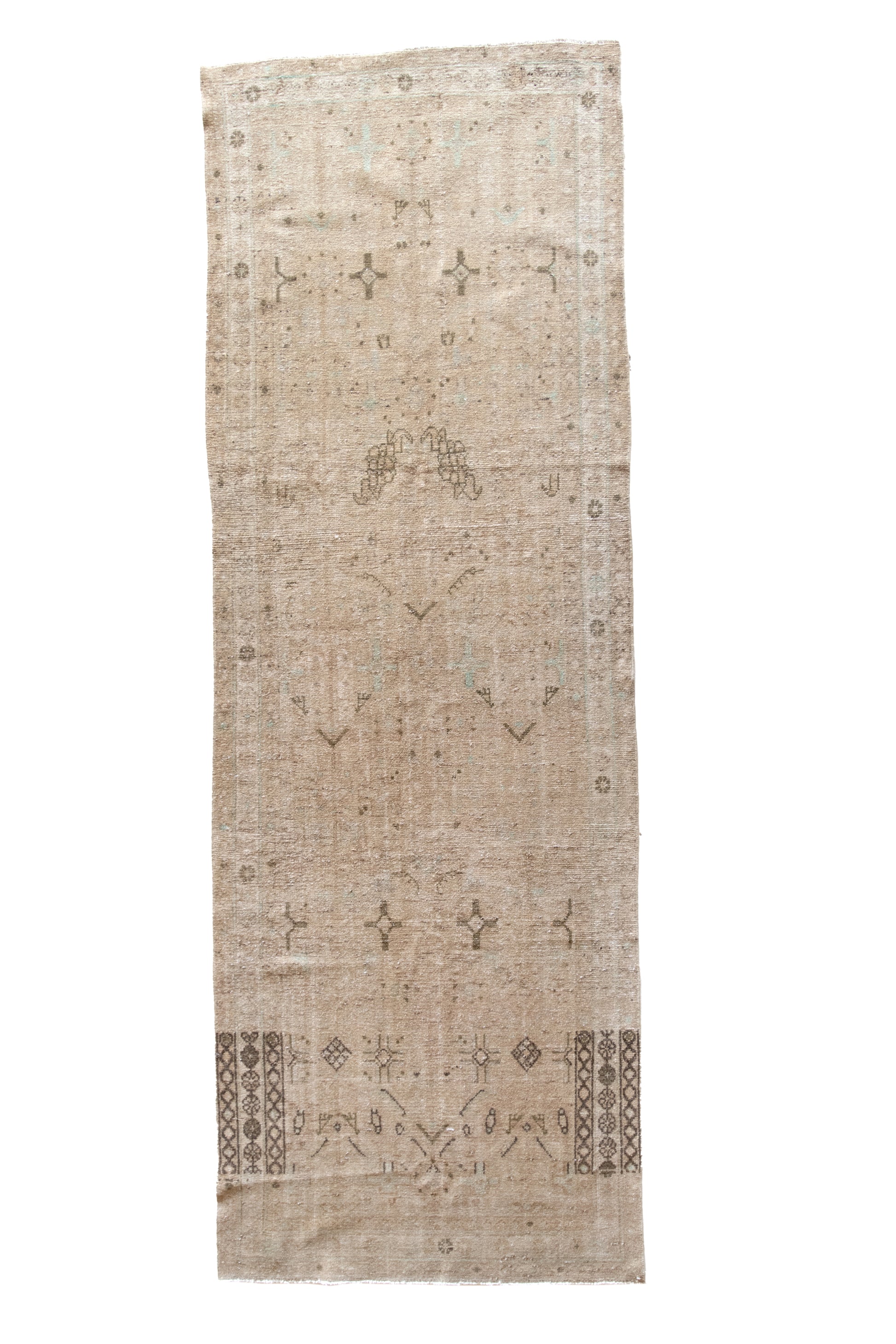 Remmy 3'7 x 10'4