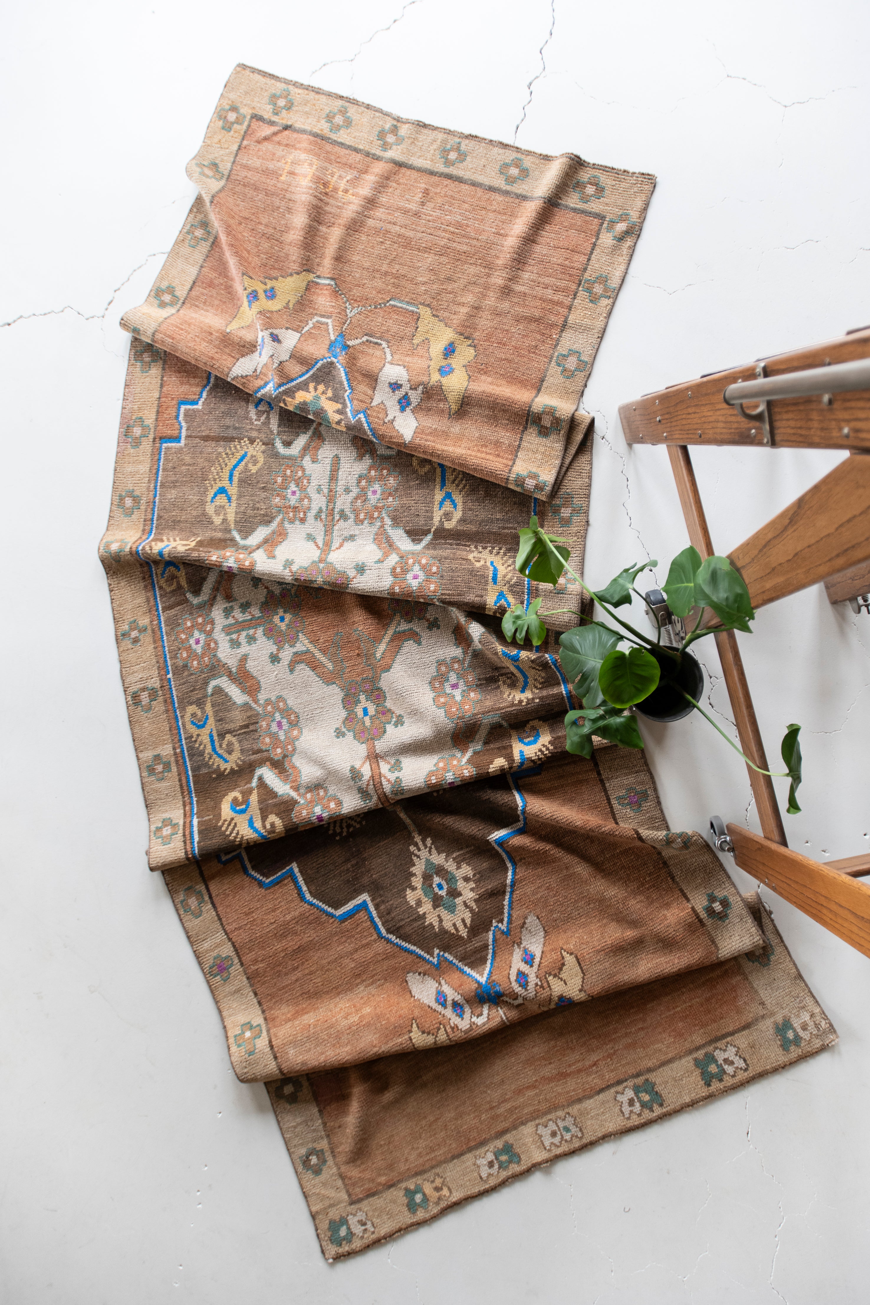 Large Area Rugs – Six Vintage Rugs