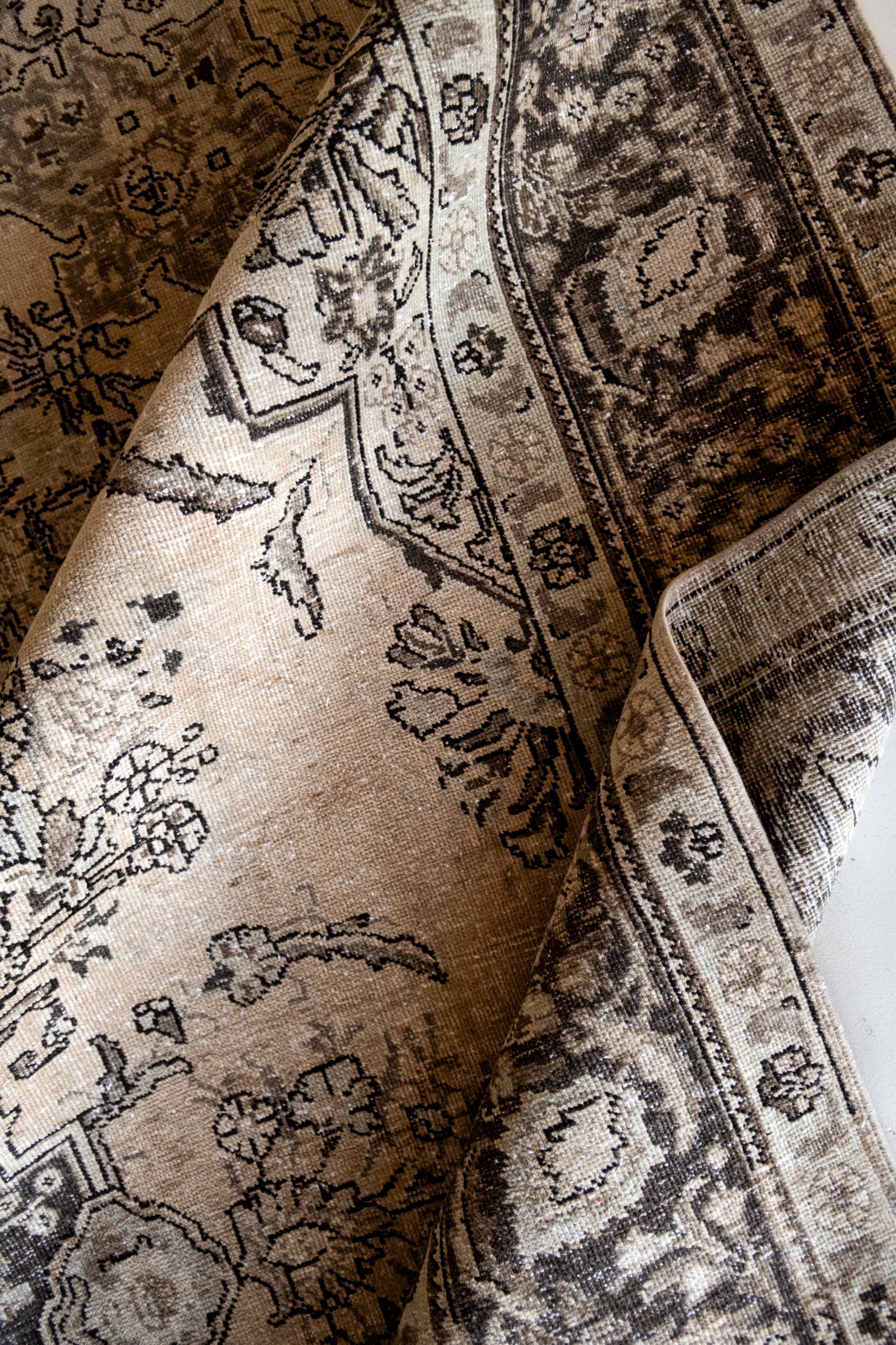 RESERVED | Angelina 8'2 x 11'5