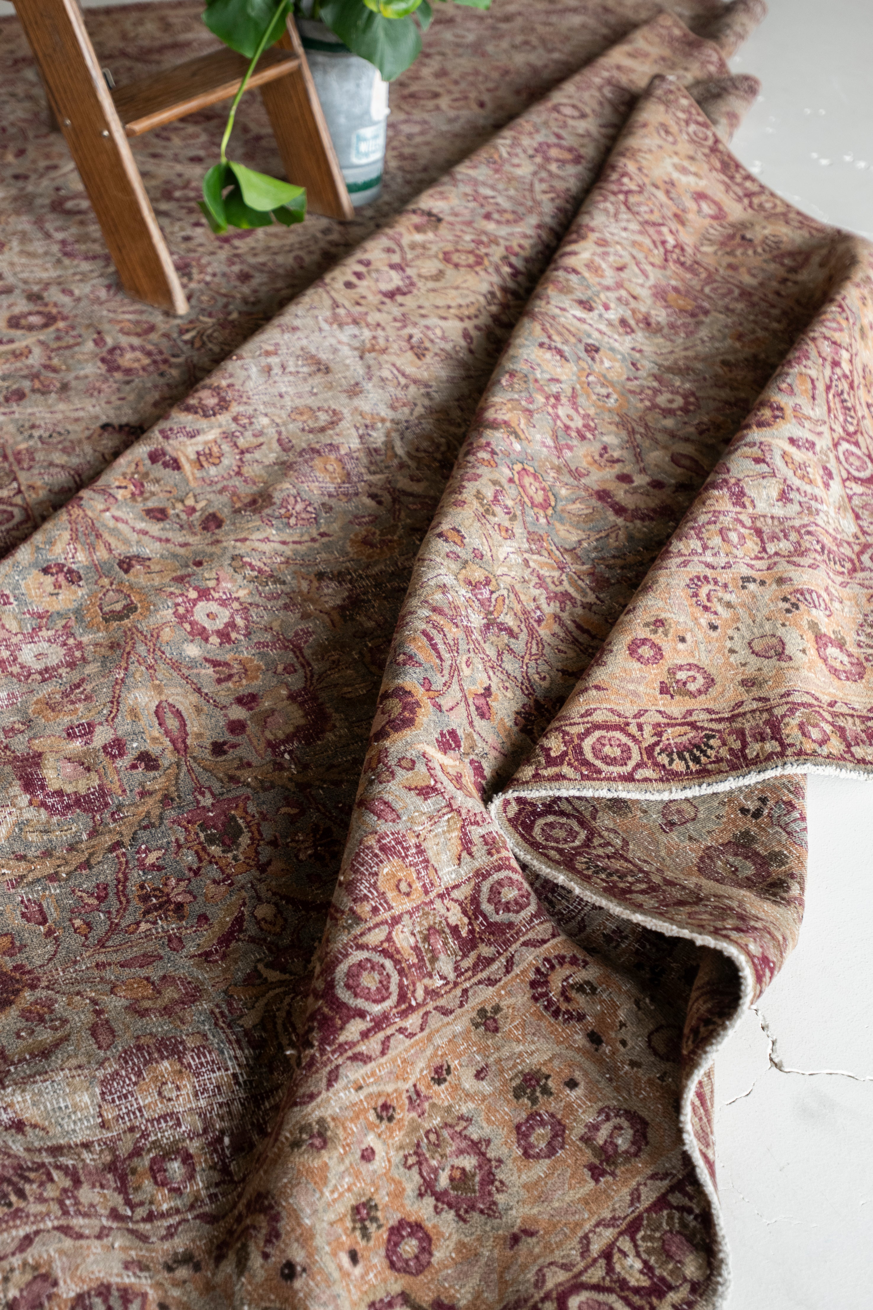 Esmeralda 7'10 x 11'8