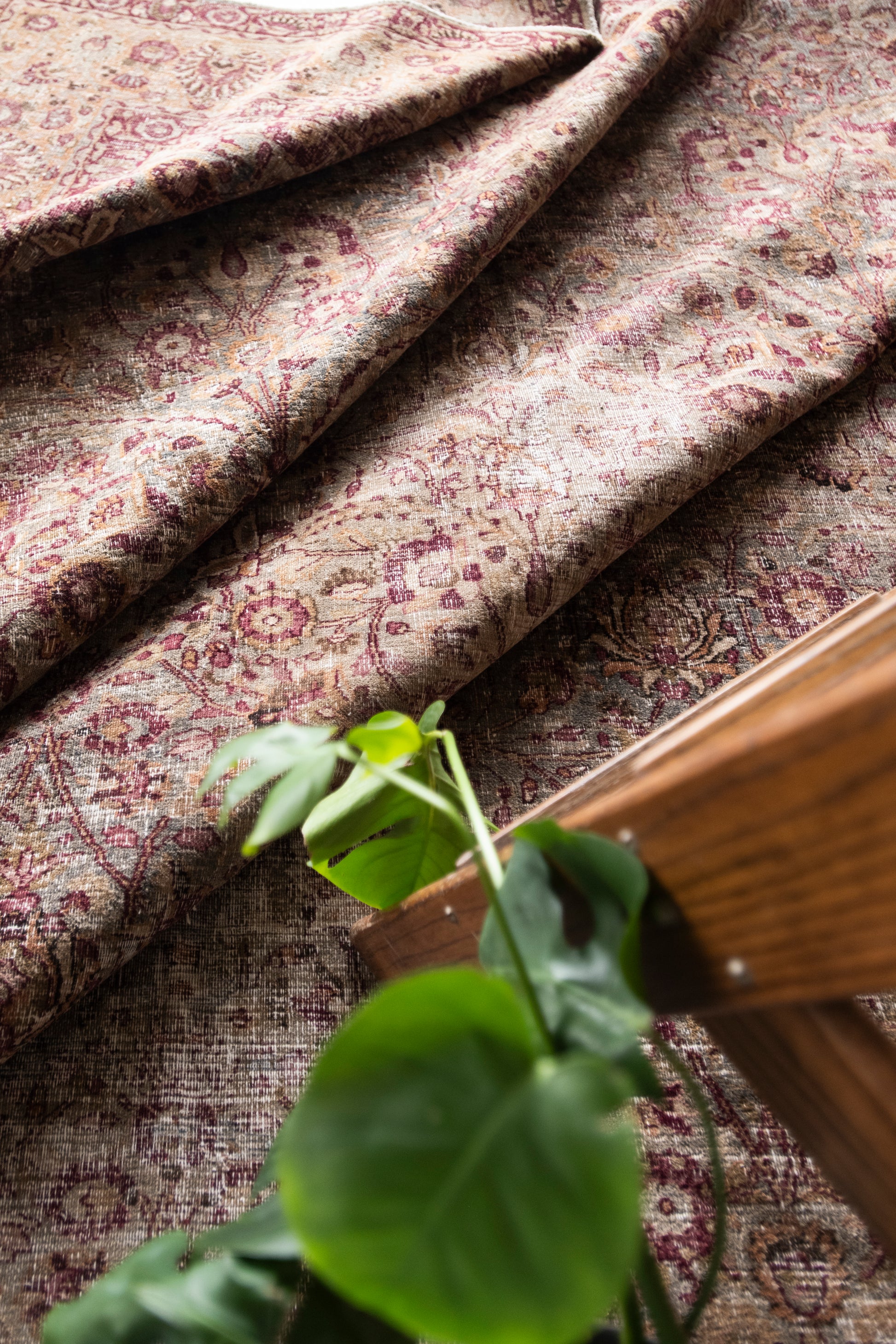 Esmeralda 7'10 x 11'8