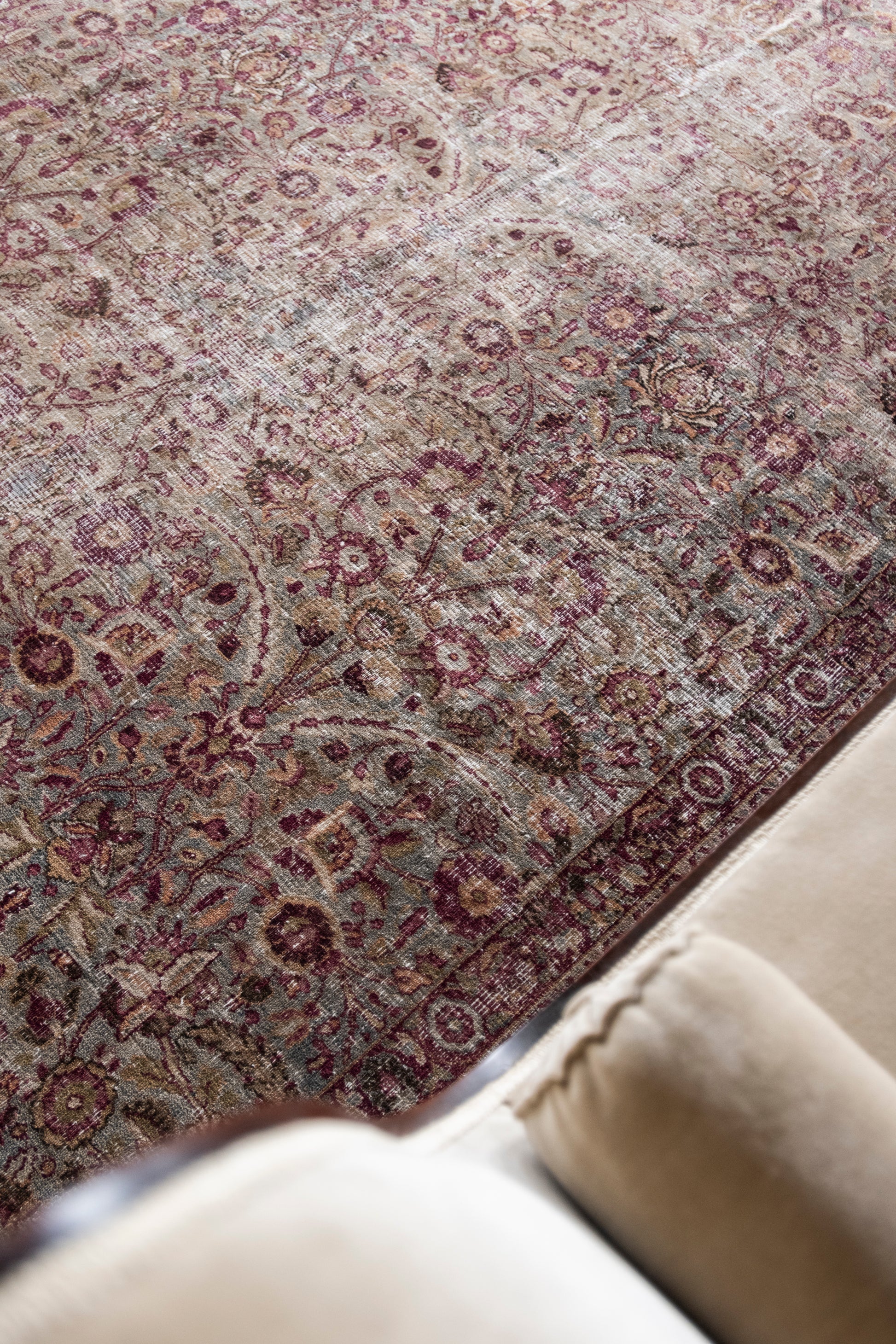 Esmeralda 7'10 x 11'8