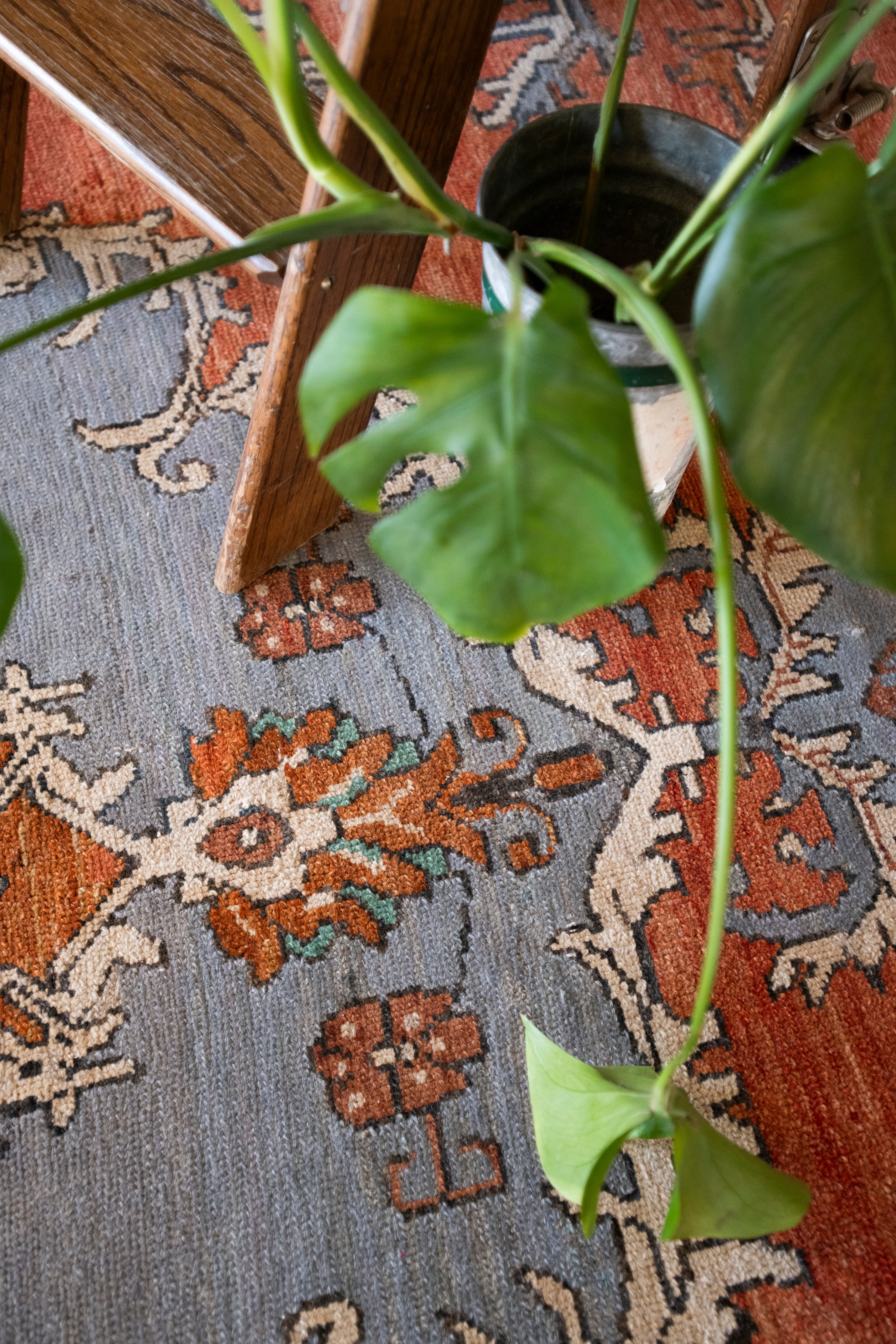 Penelope 10'4 x 12'8