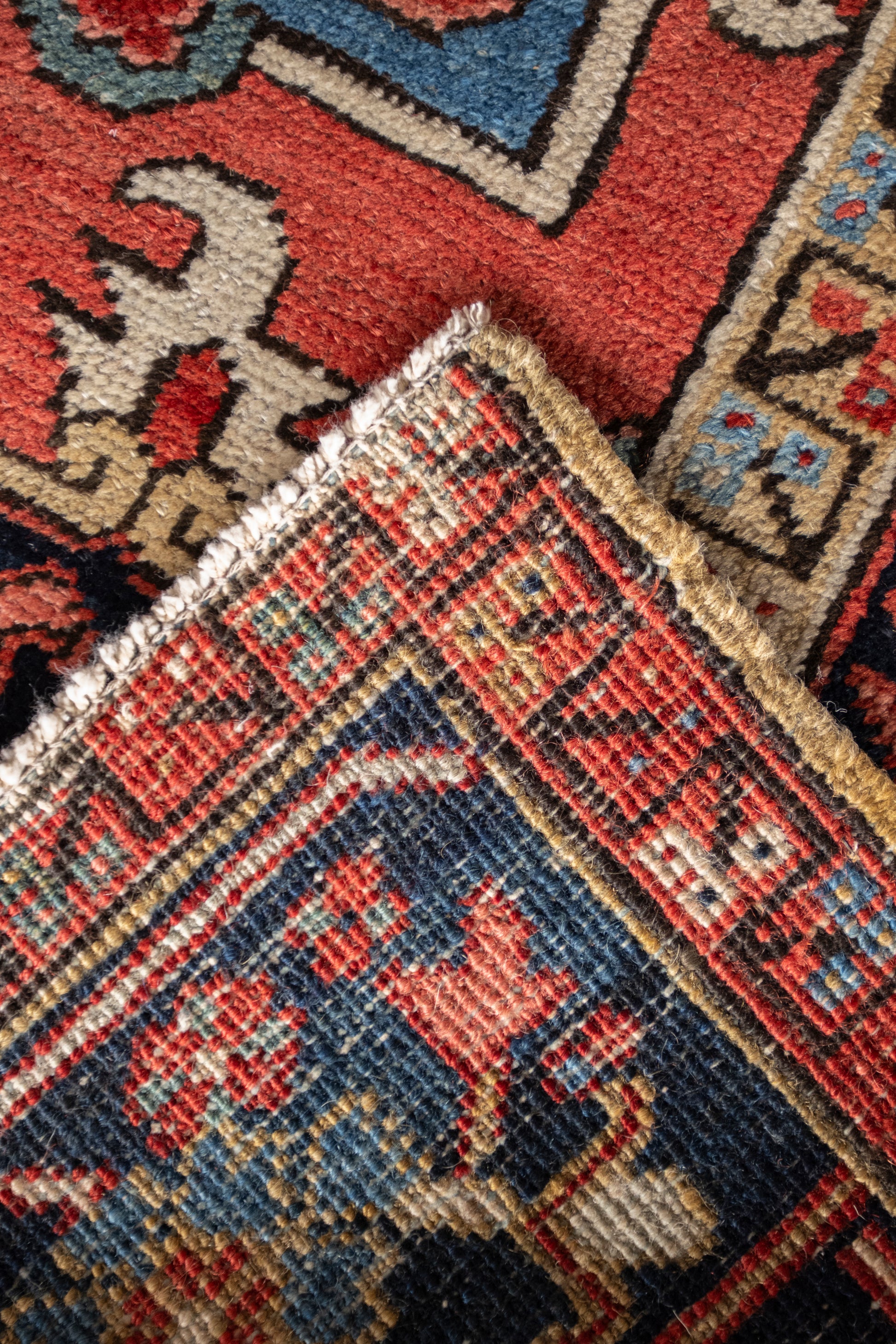 Milagros 8'11 x 11'11