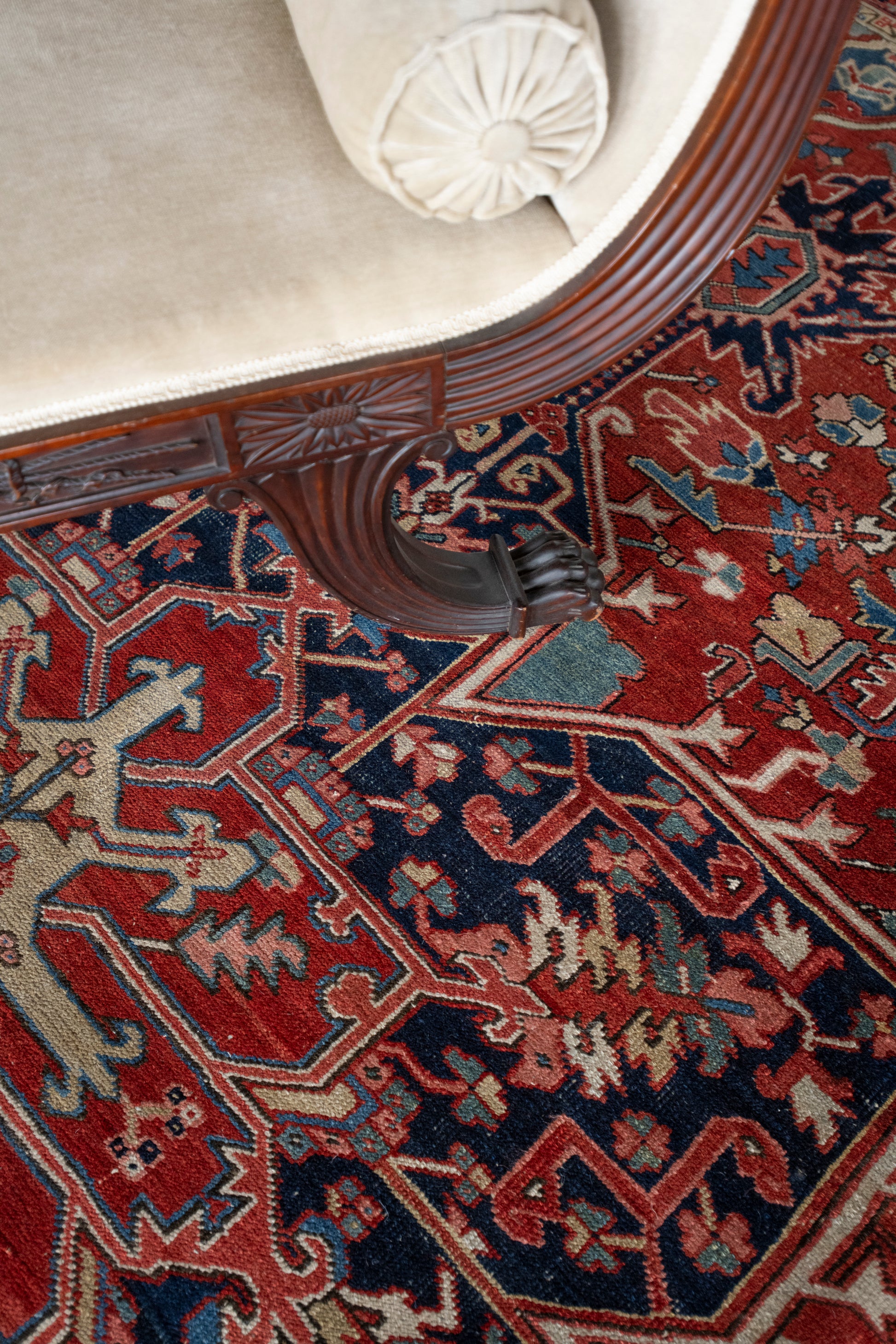 Milagros 8'11 x 11'11