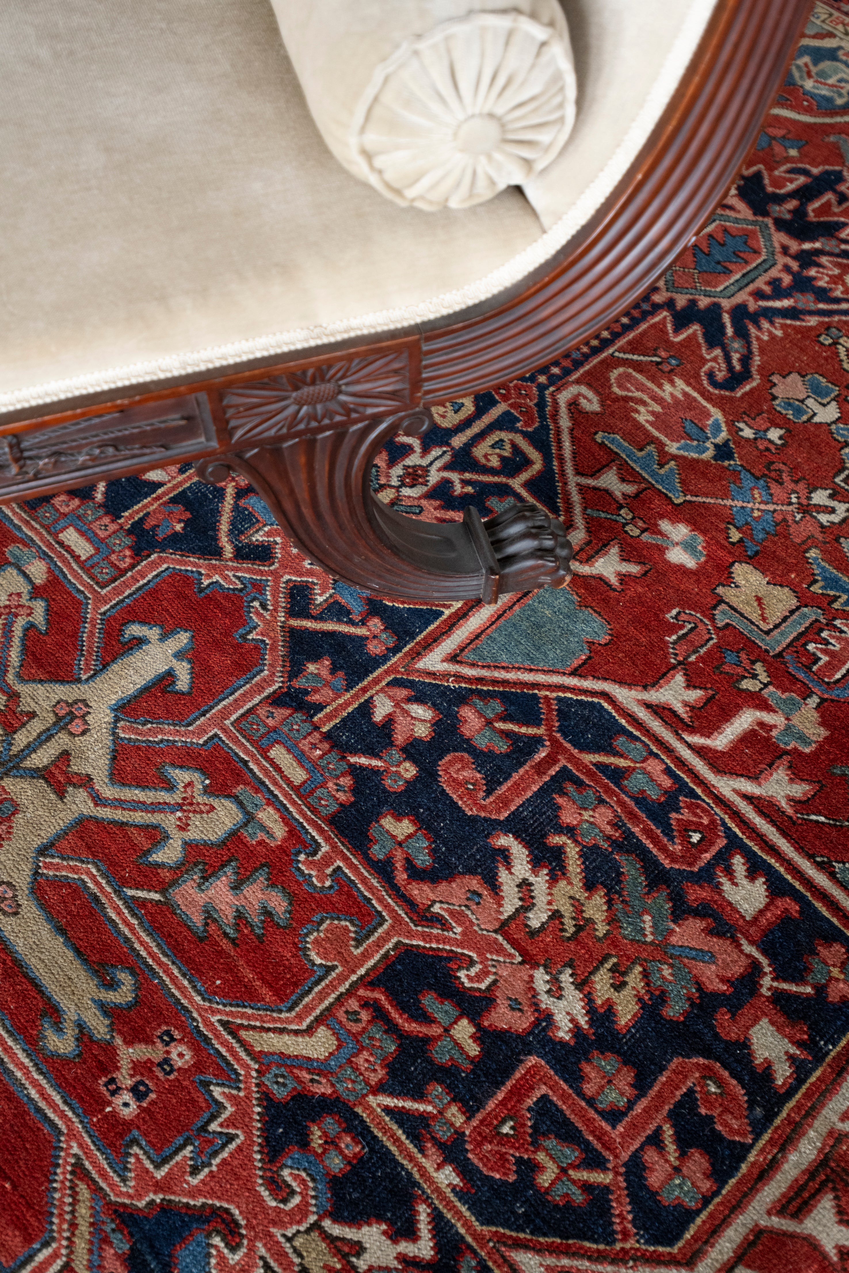 Milagros 8'11 x 11'11