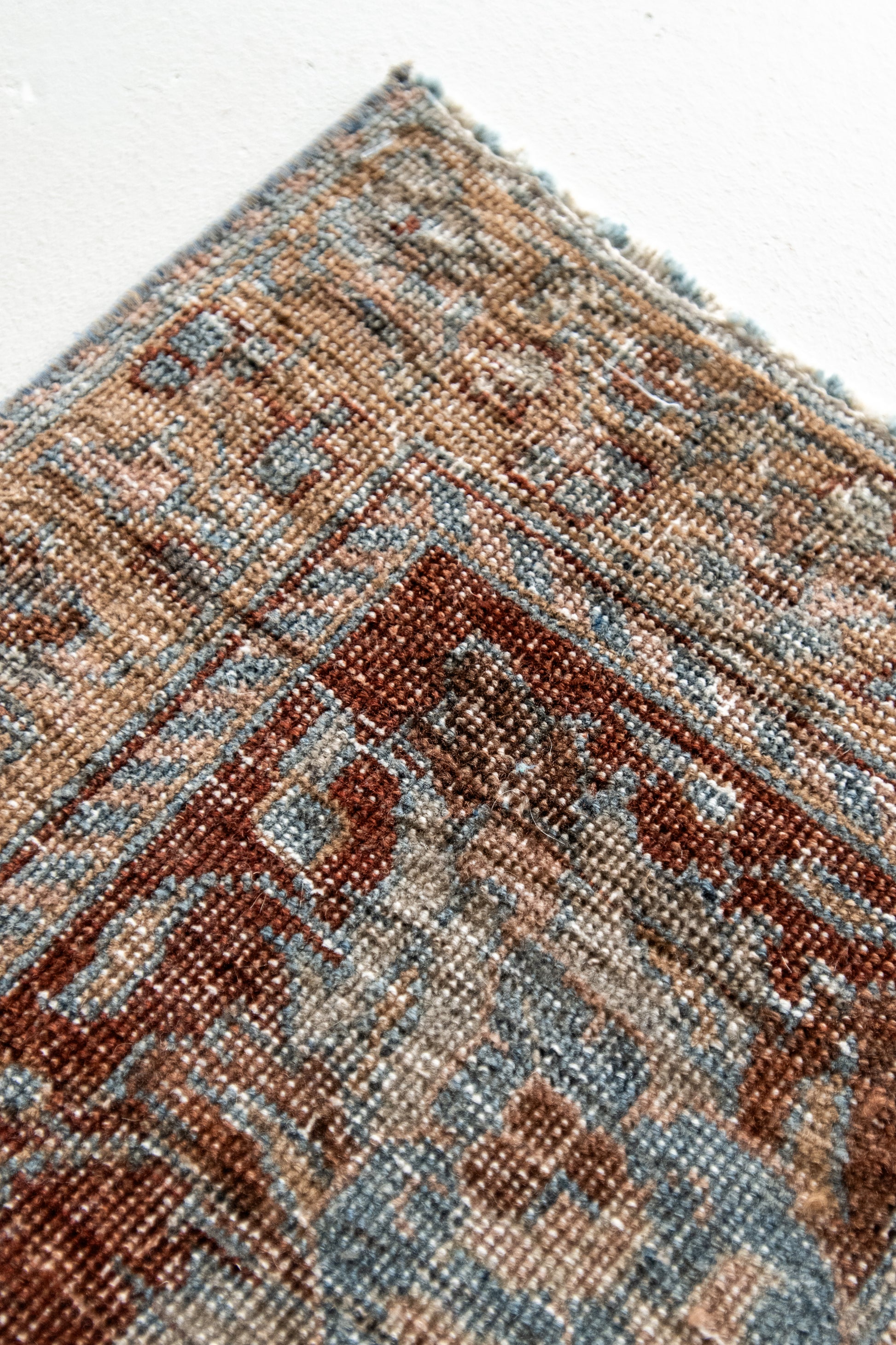 RESERVED| Lavinia 9'2 x 12'3