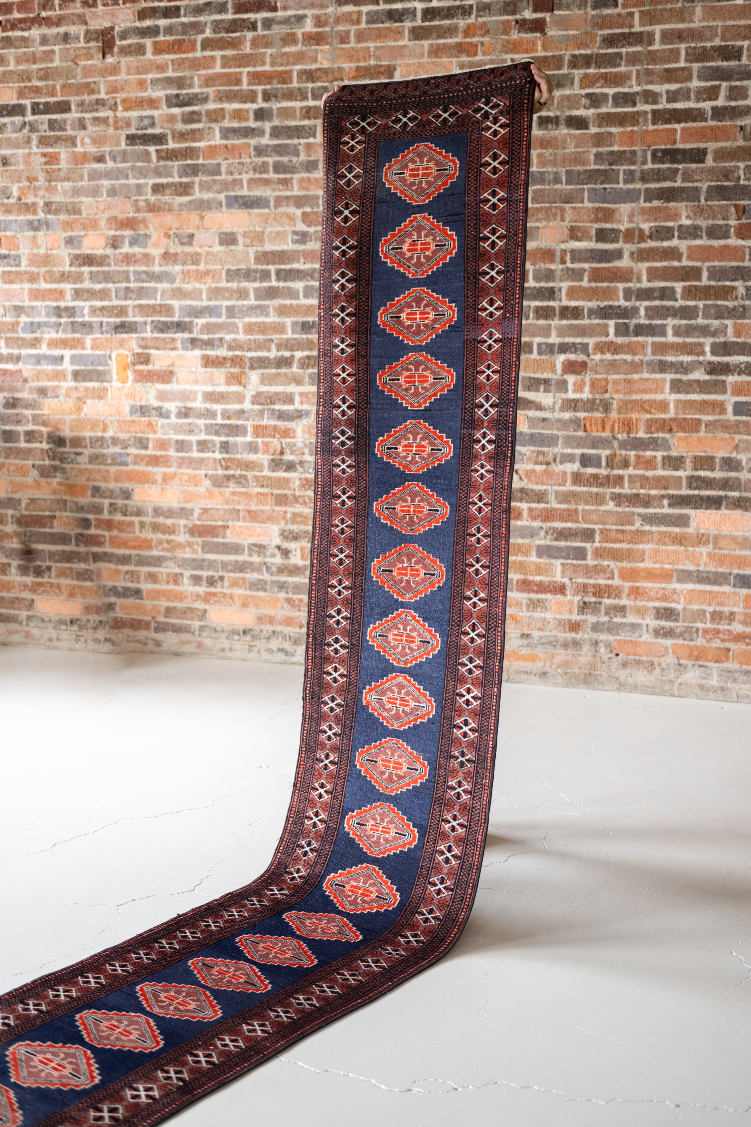 Callista 1'11 x 13'5