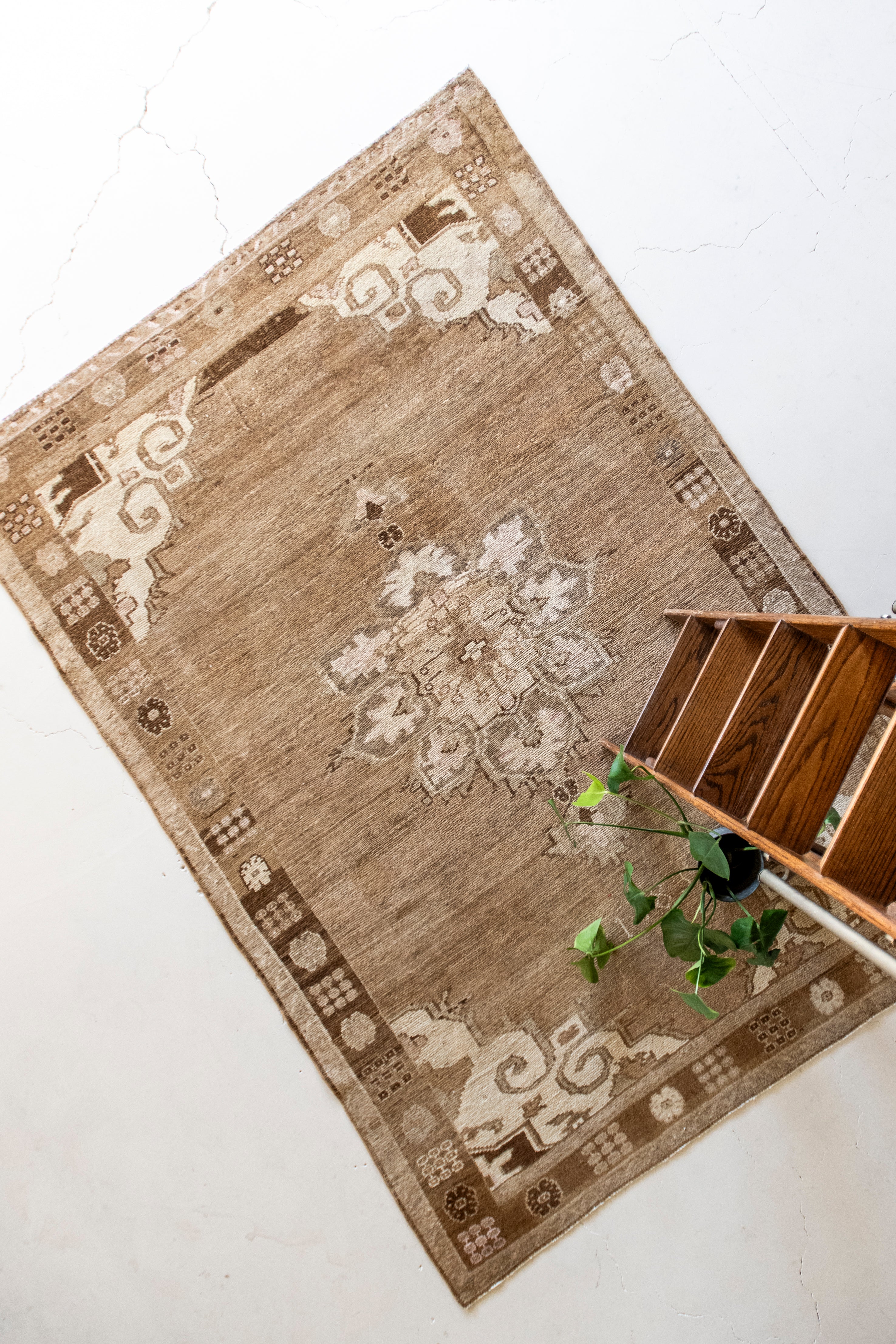 Large Area Rugs – Six Vintage Rugs
