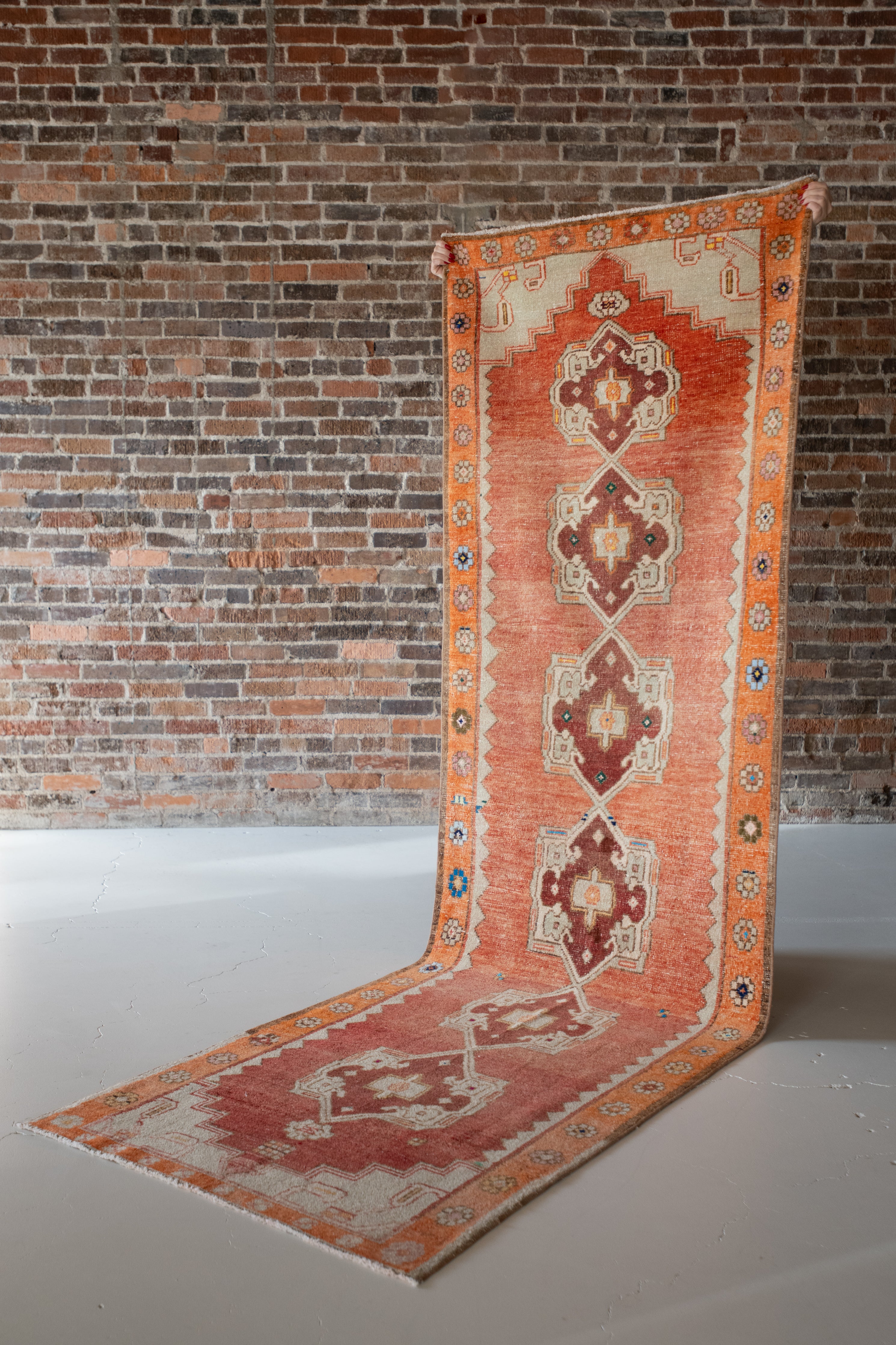 Rossie 3'2 x 10'8