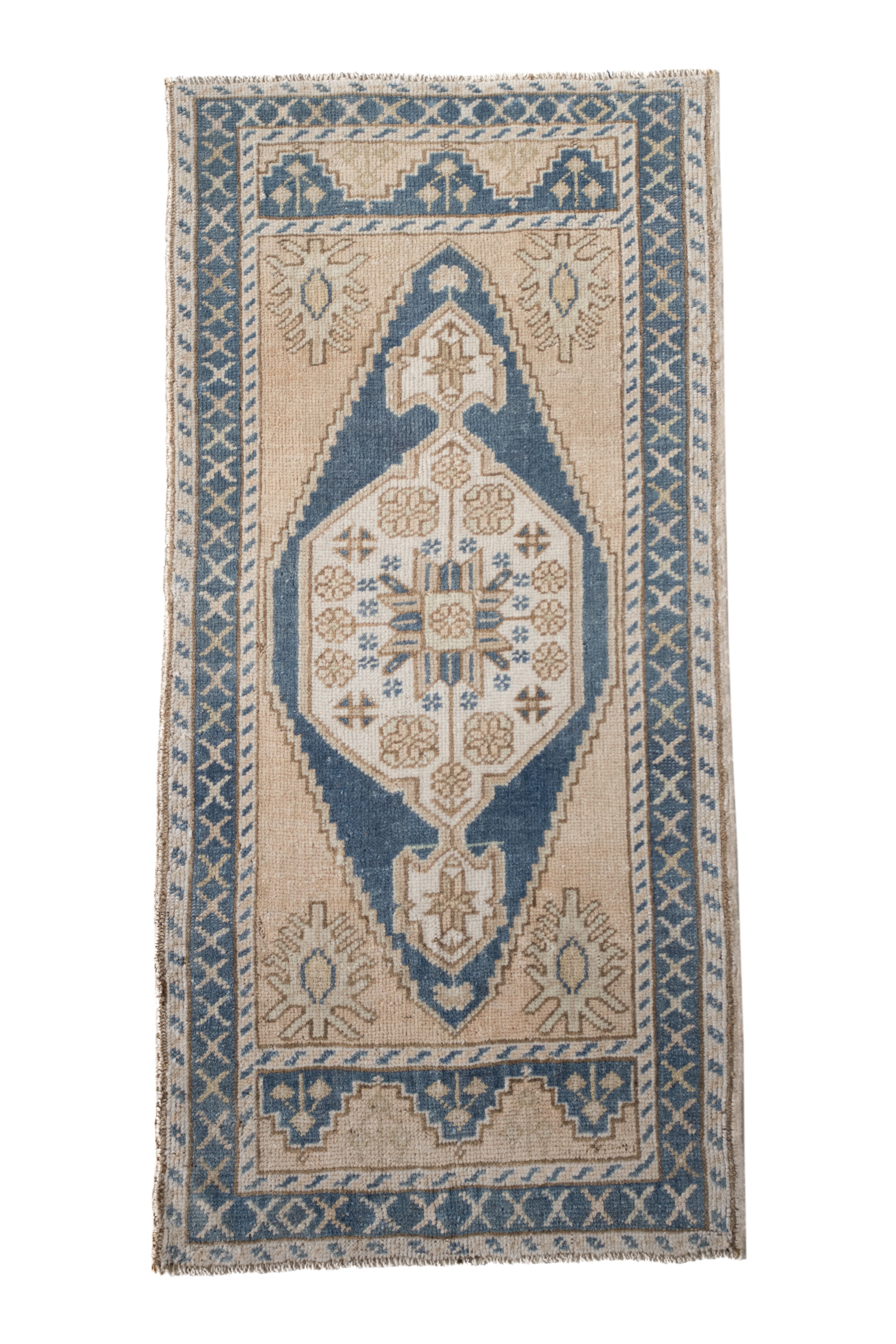 No. 1922 | 1'10 x 3'9 – Six Vintage Rugs