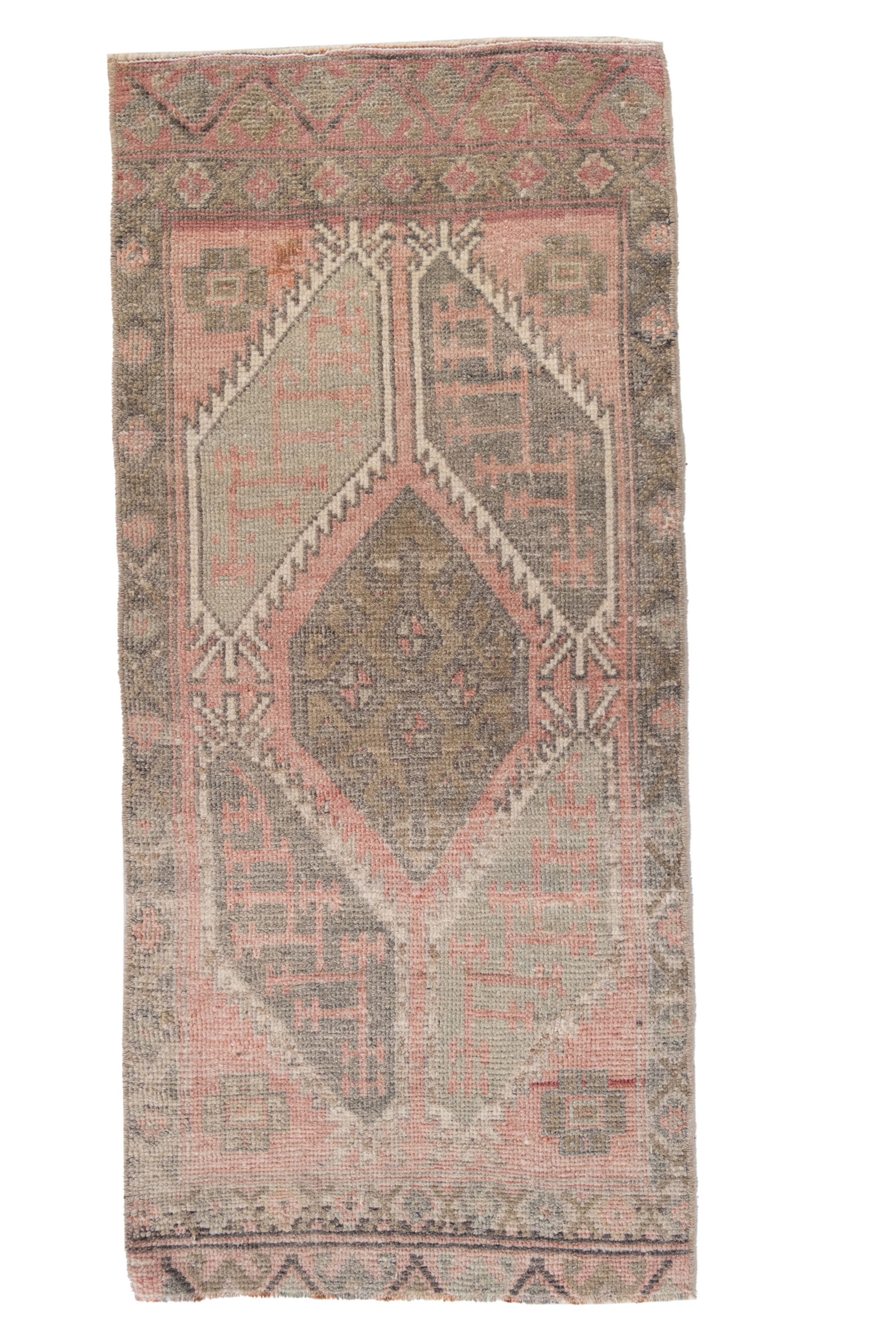 No. 2153 | 1'7 x 3'5