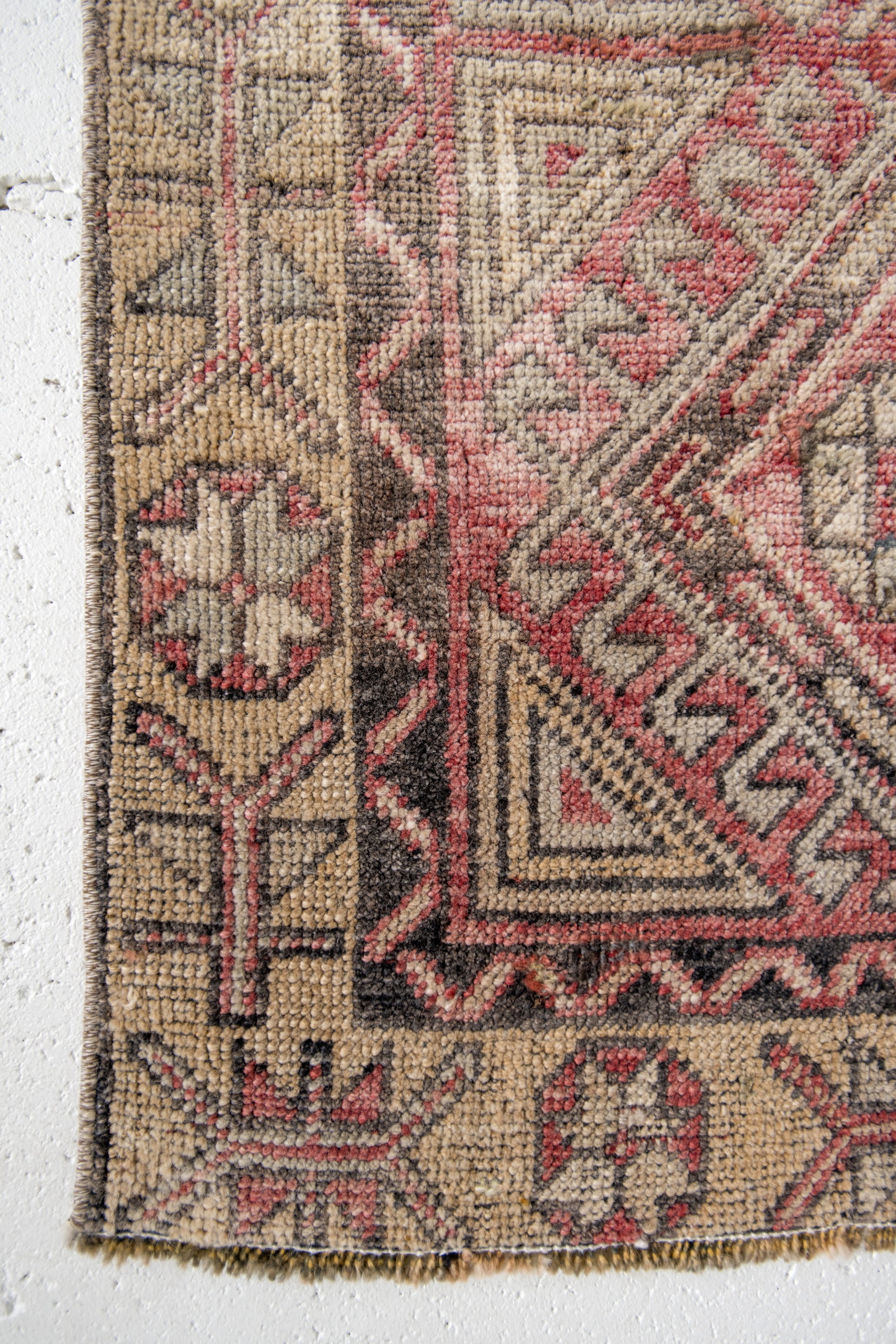 No. 2187 | 1'10 x 3'10