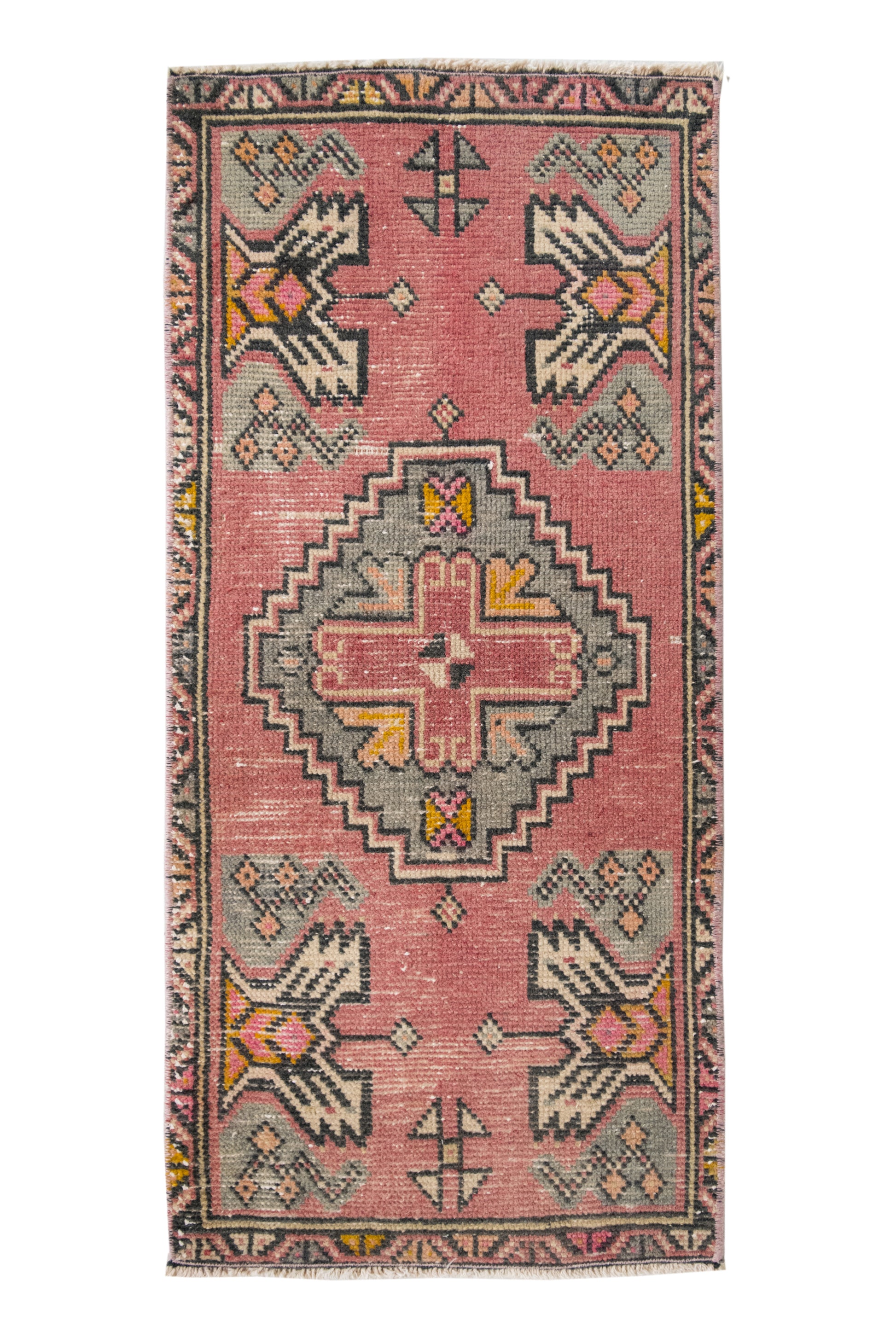 No. 2201 | 1'6 x 3'3