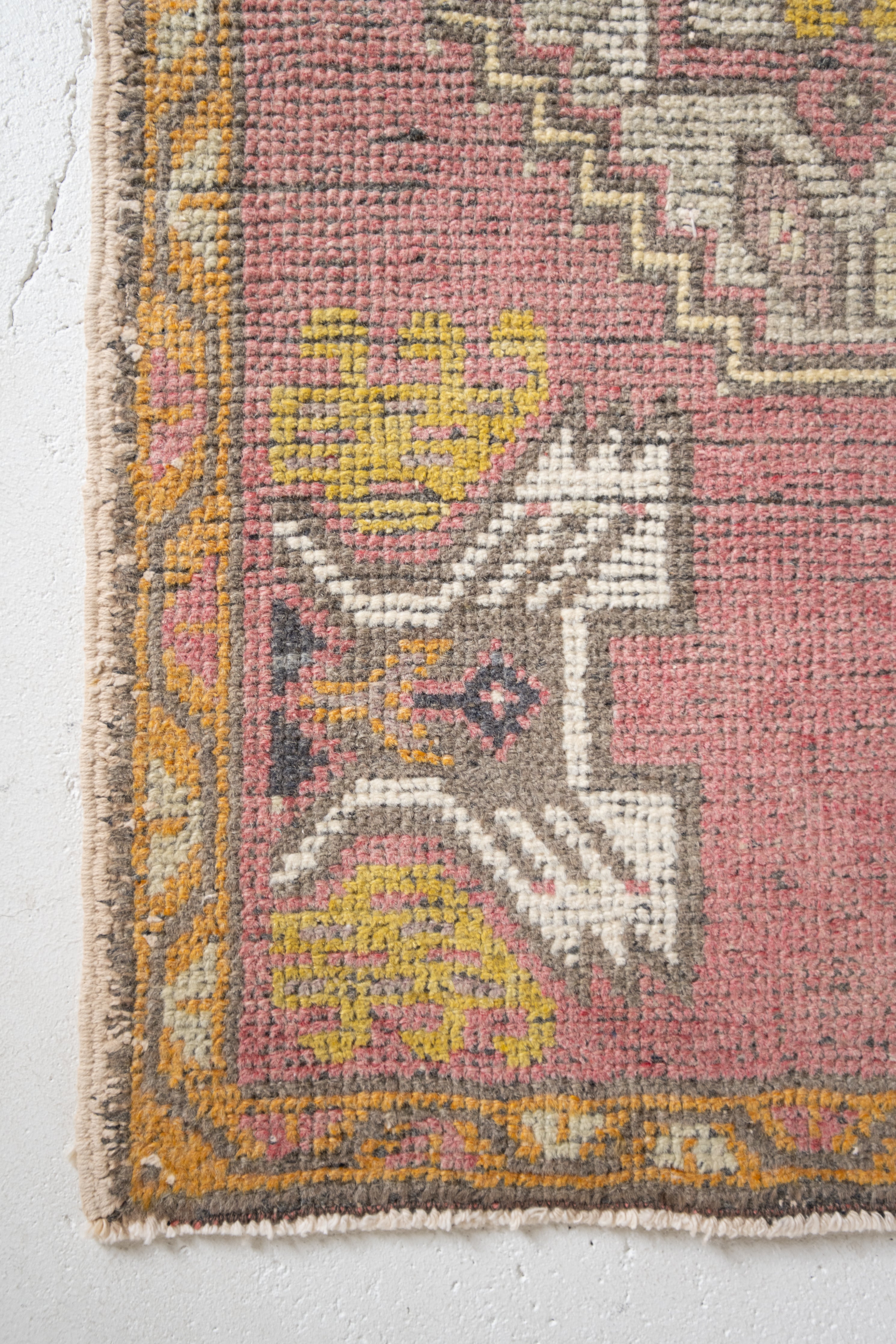 No. 2227 | 1'9 x 3'3