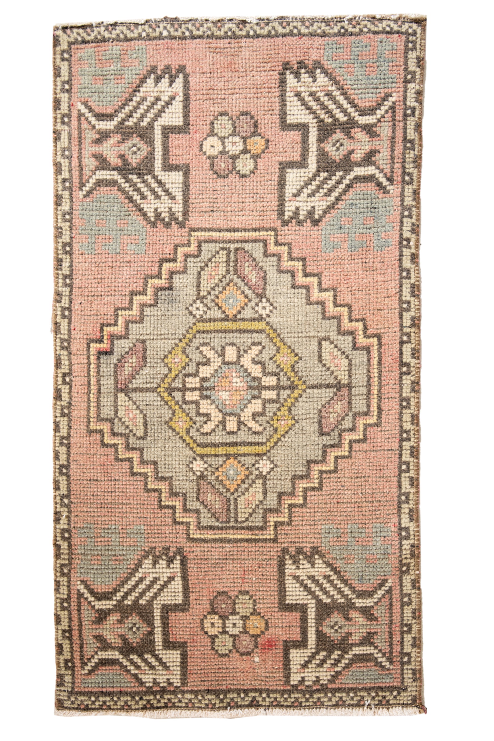 No. 2244 | 1'7 x 2'11