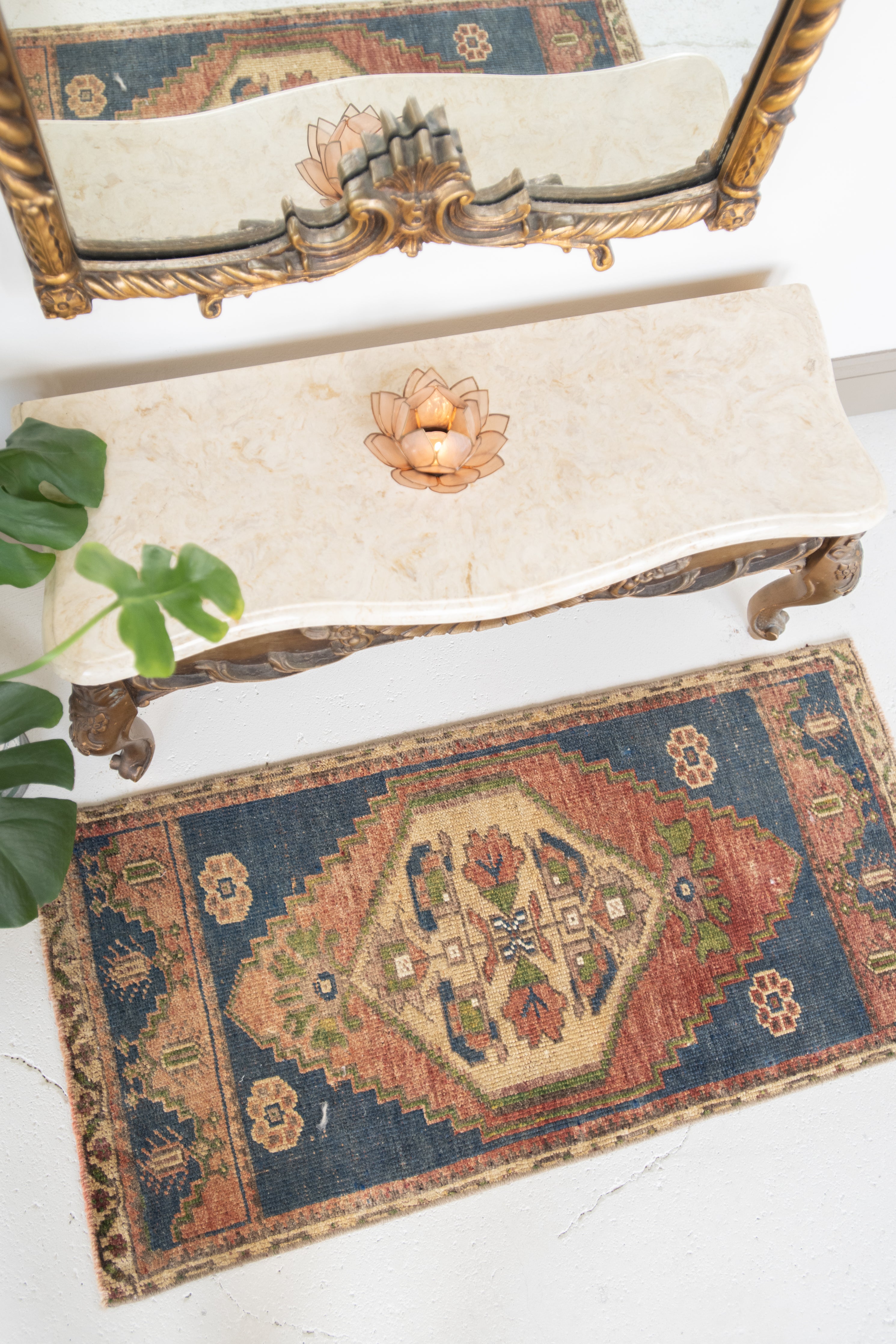 No. 2282 | 1'8 x 3'4