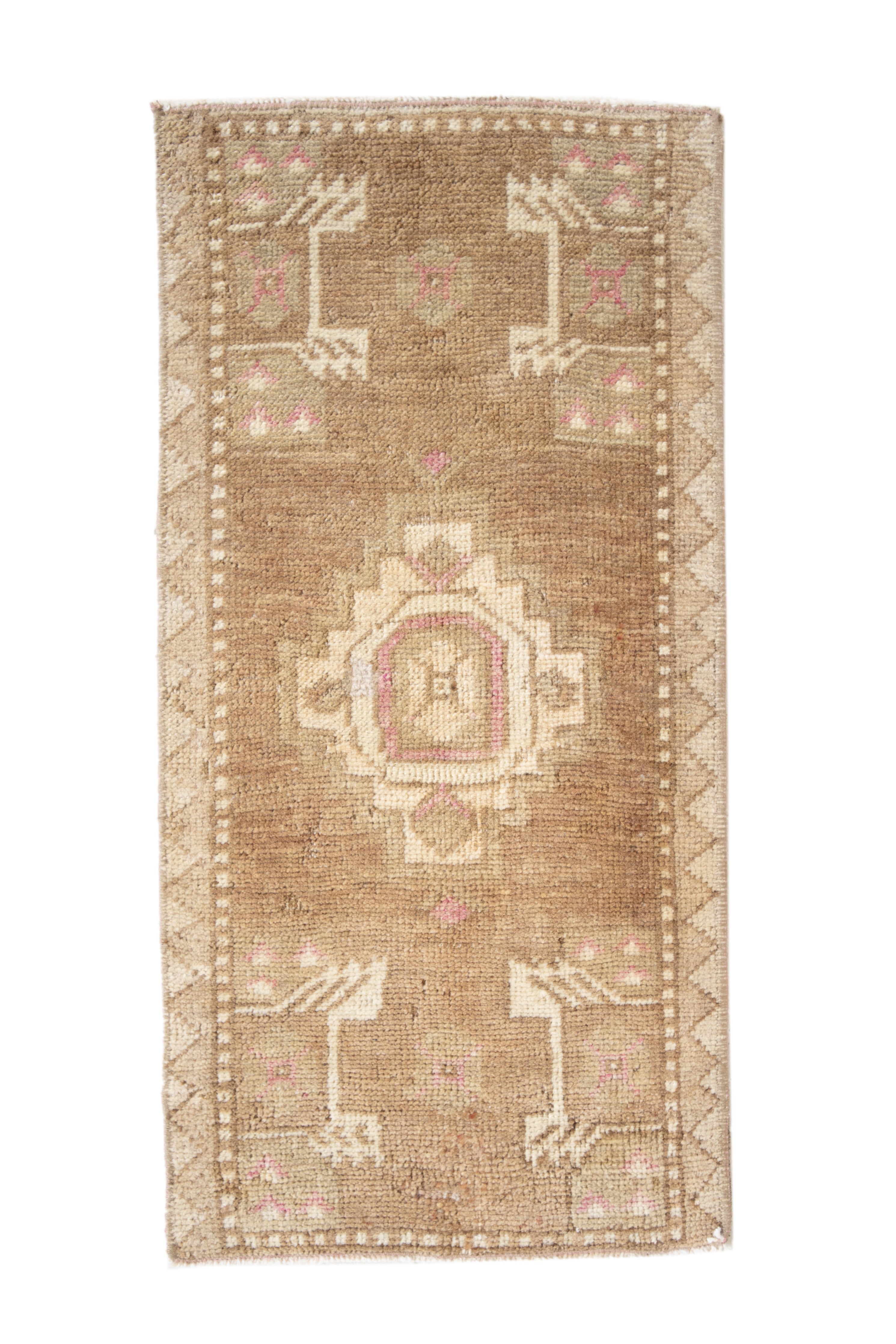 No. 2283 | 1'4 x 2'7