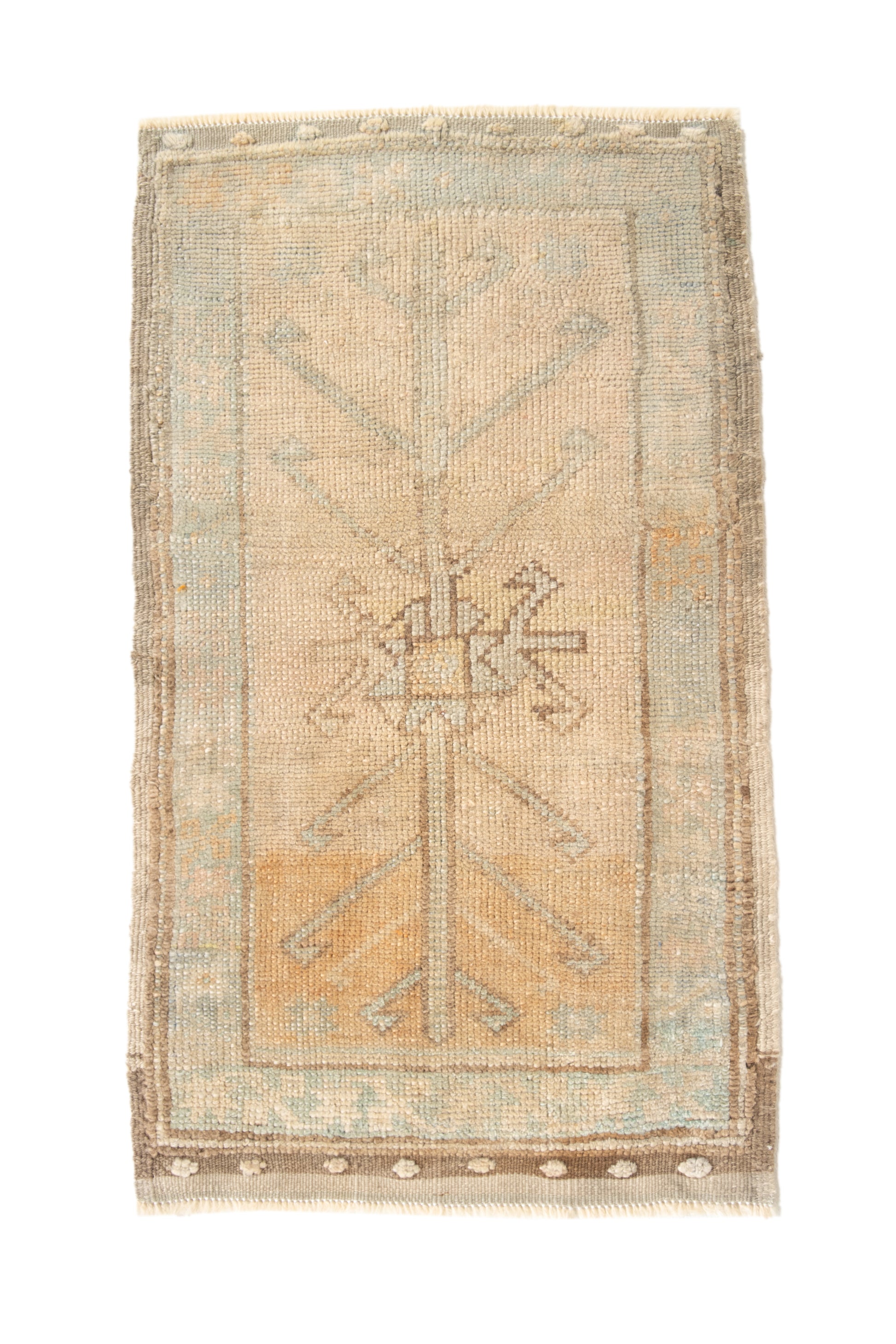 No. 2284 | 1'10 x 3'2