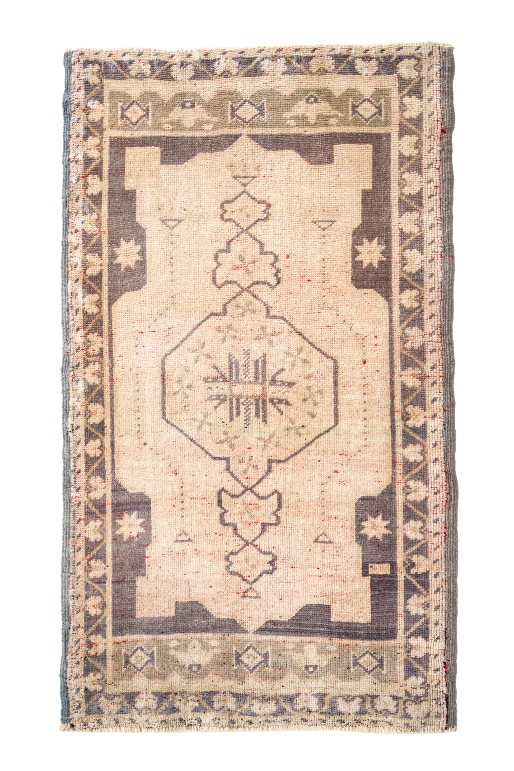 No. 2290 | 1'9 x 3'1