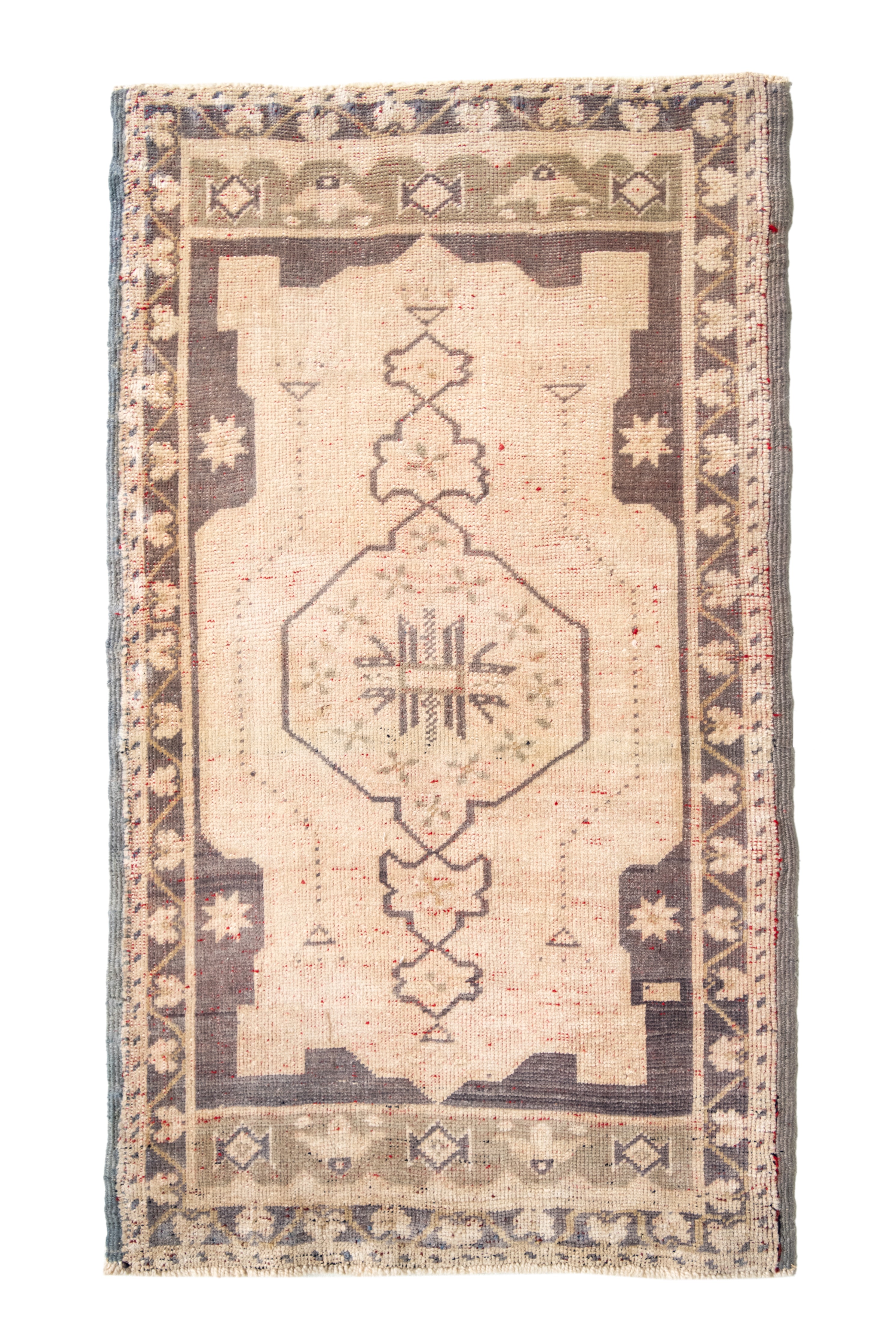 No. 2290 | 1'9 x 3'1