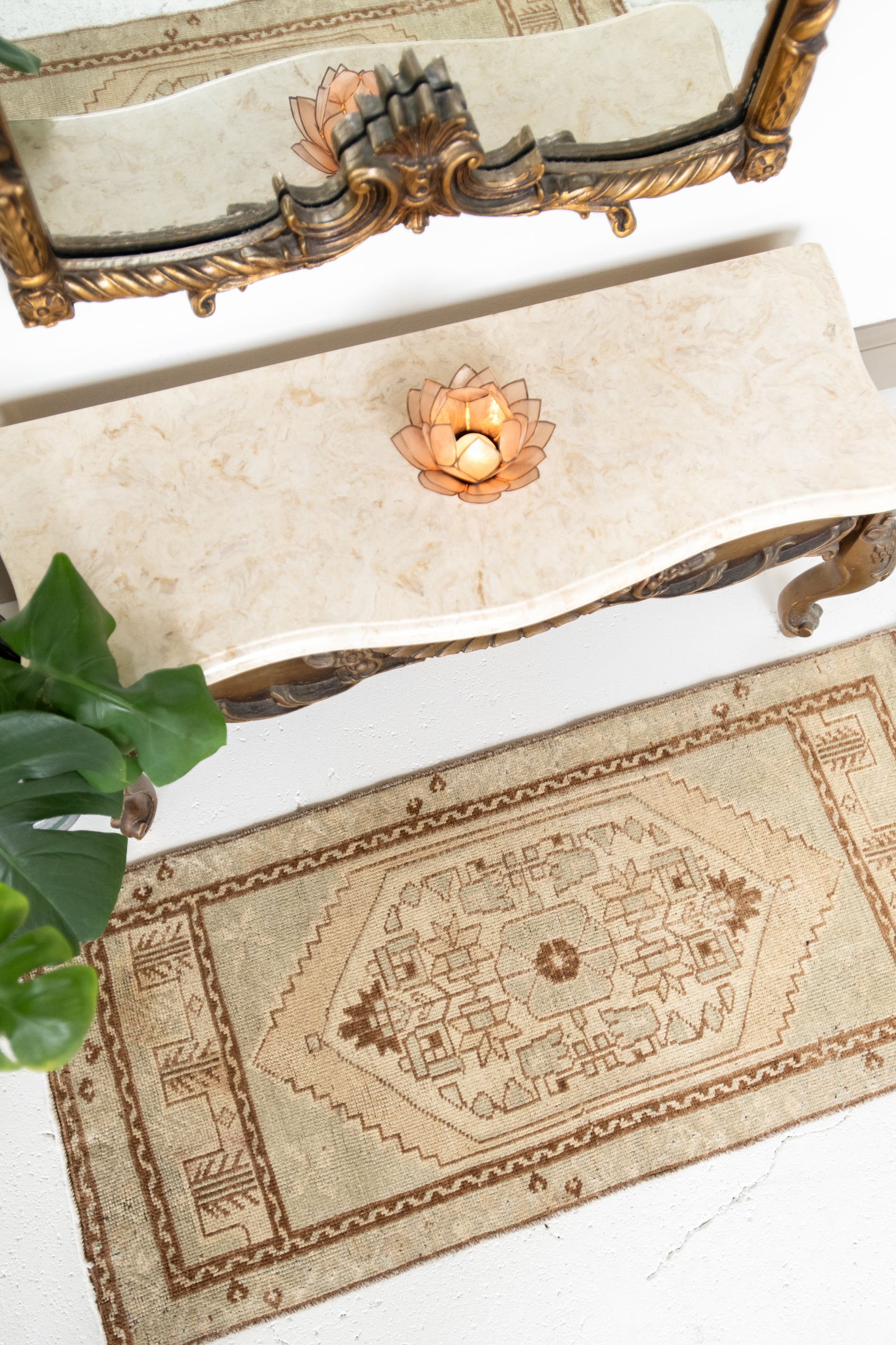 No. 2298 | 1'7 x 3'6