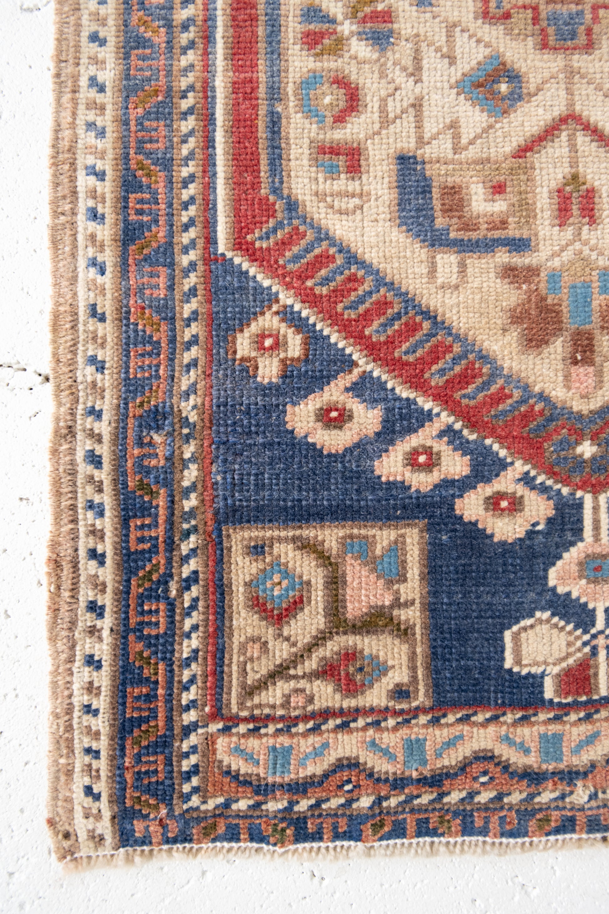 No. 2305 | 1'10 x 3'5