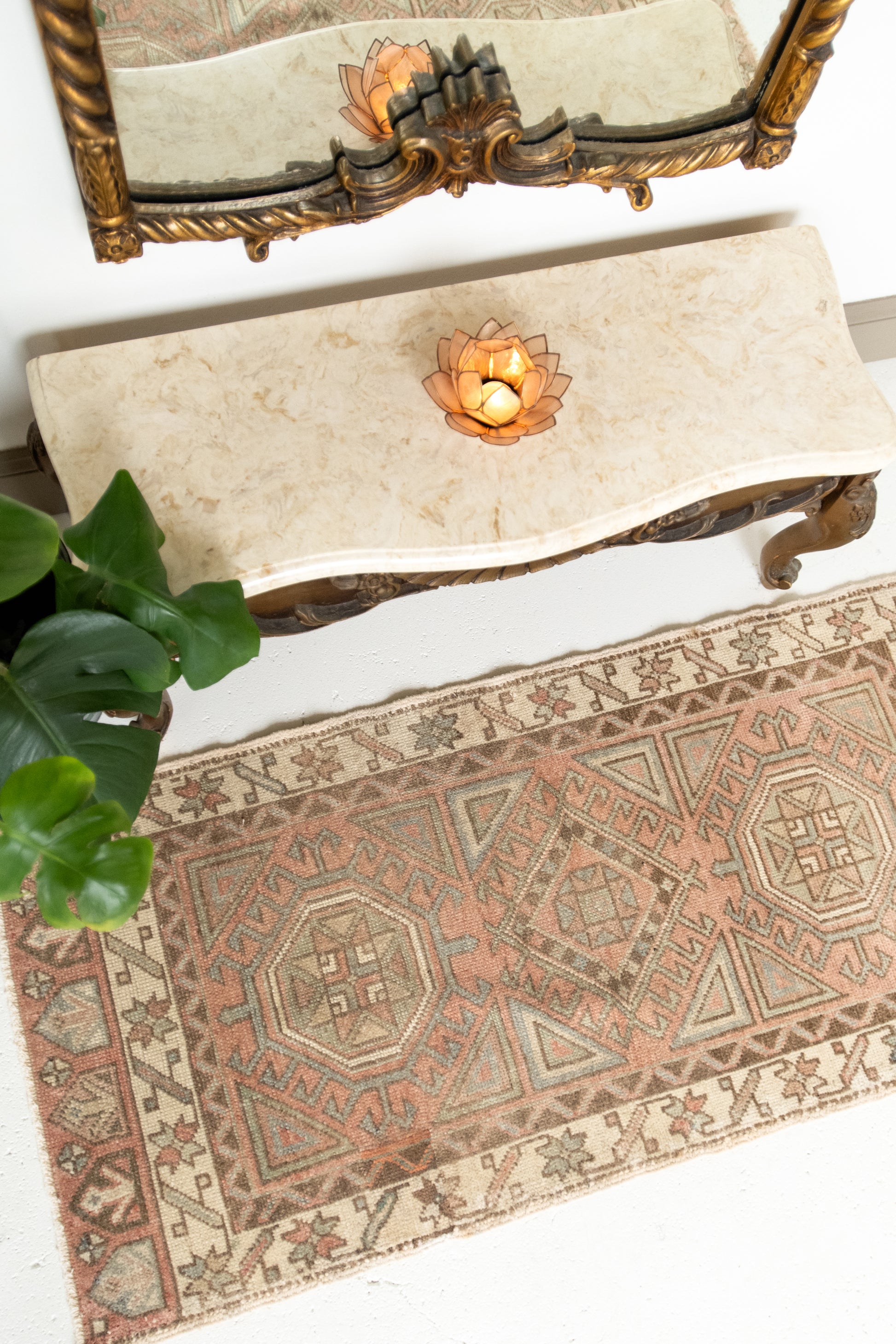 No. 2306 | 1'11 x 4'1