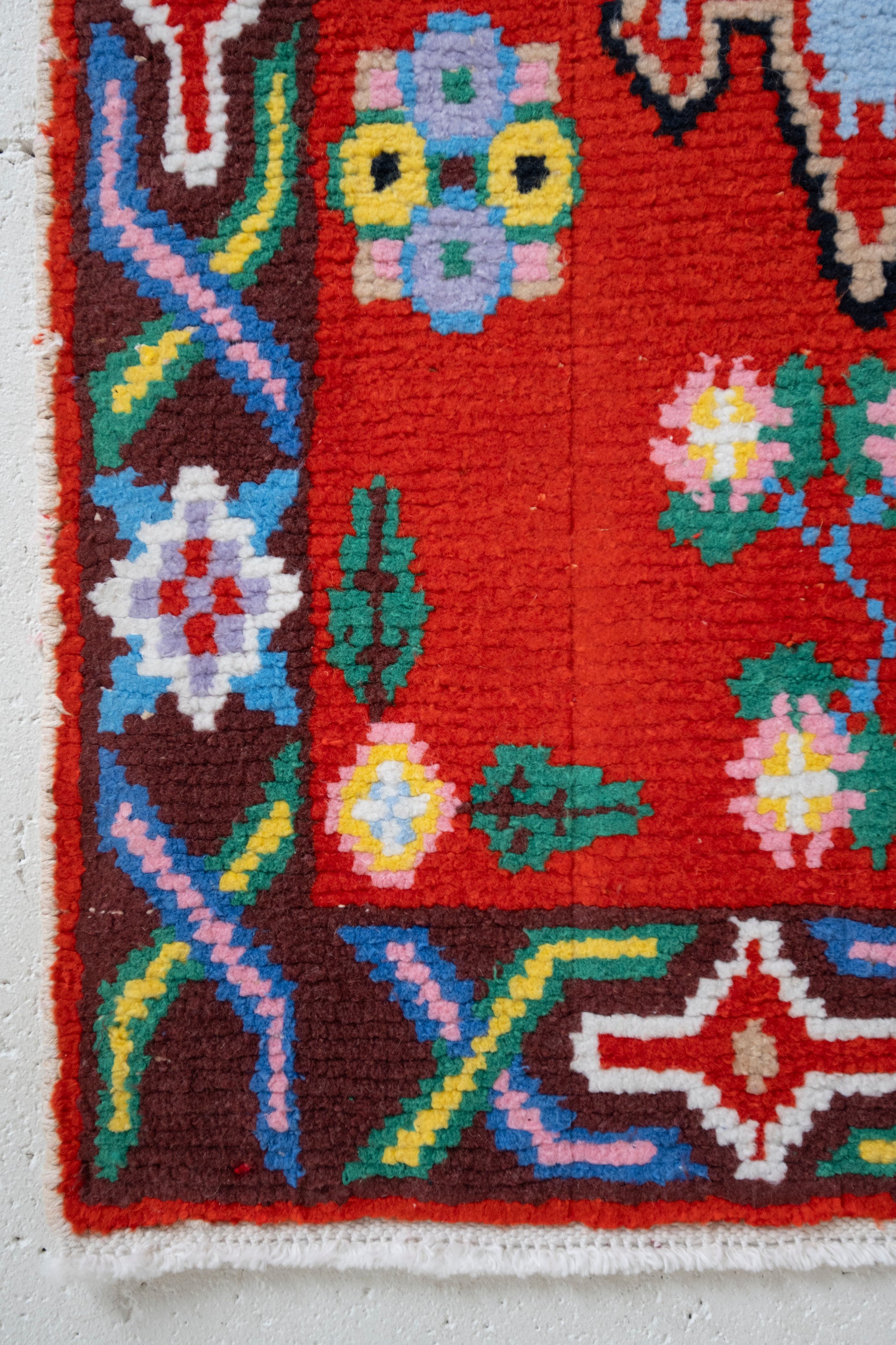 No. 2329 | 1'9 x 3'7