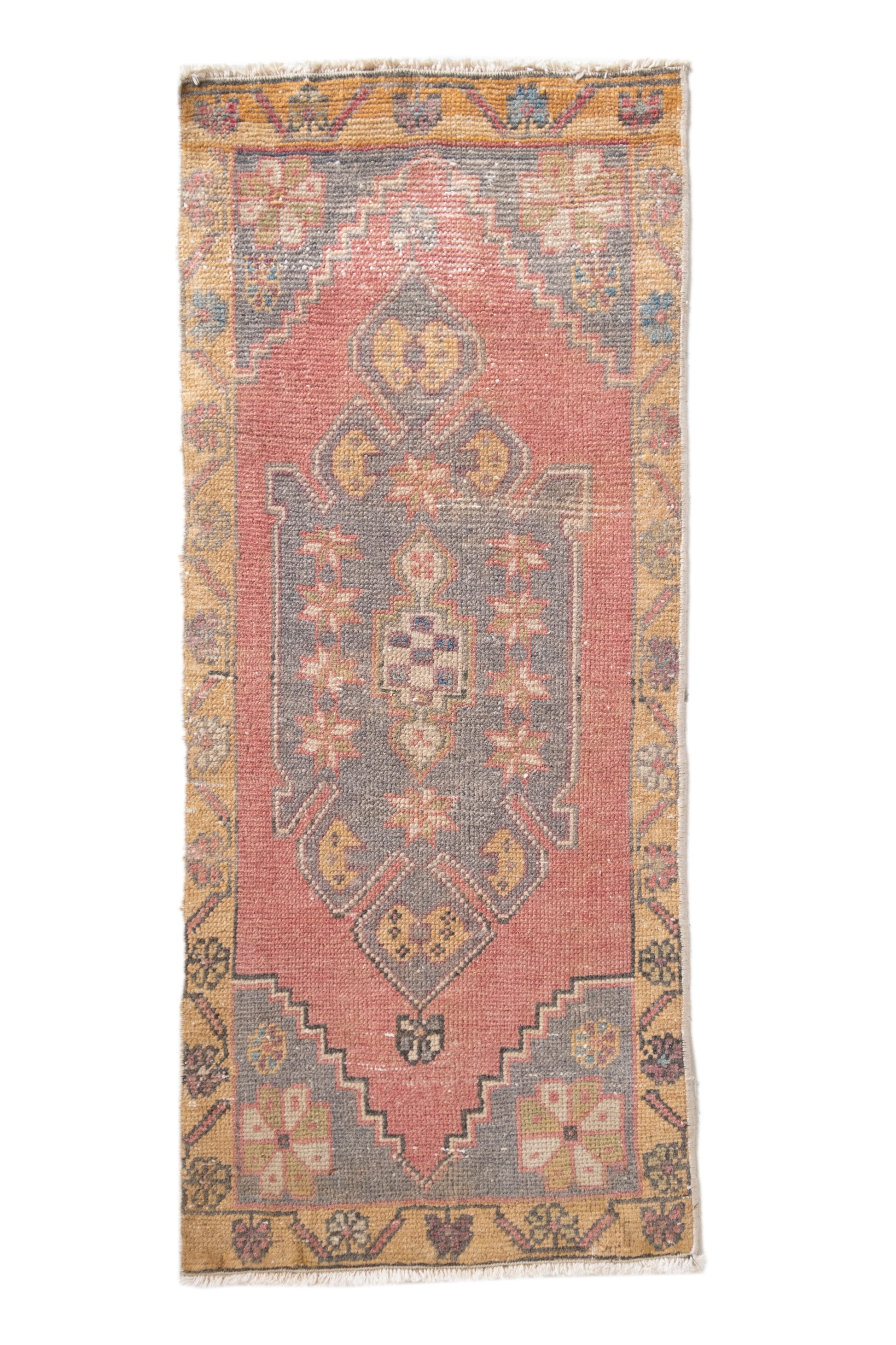 No. 2332 | 1'7 x 3'8