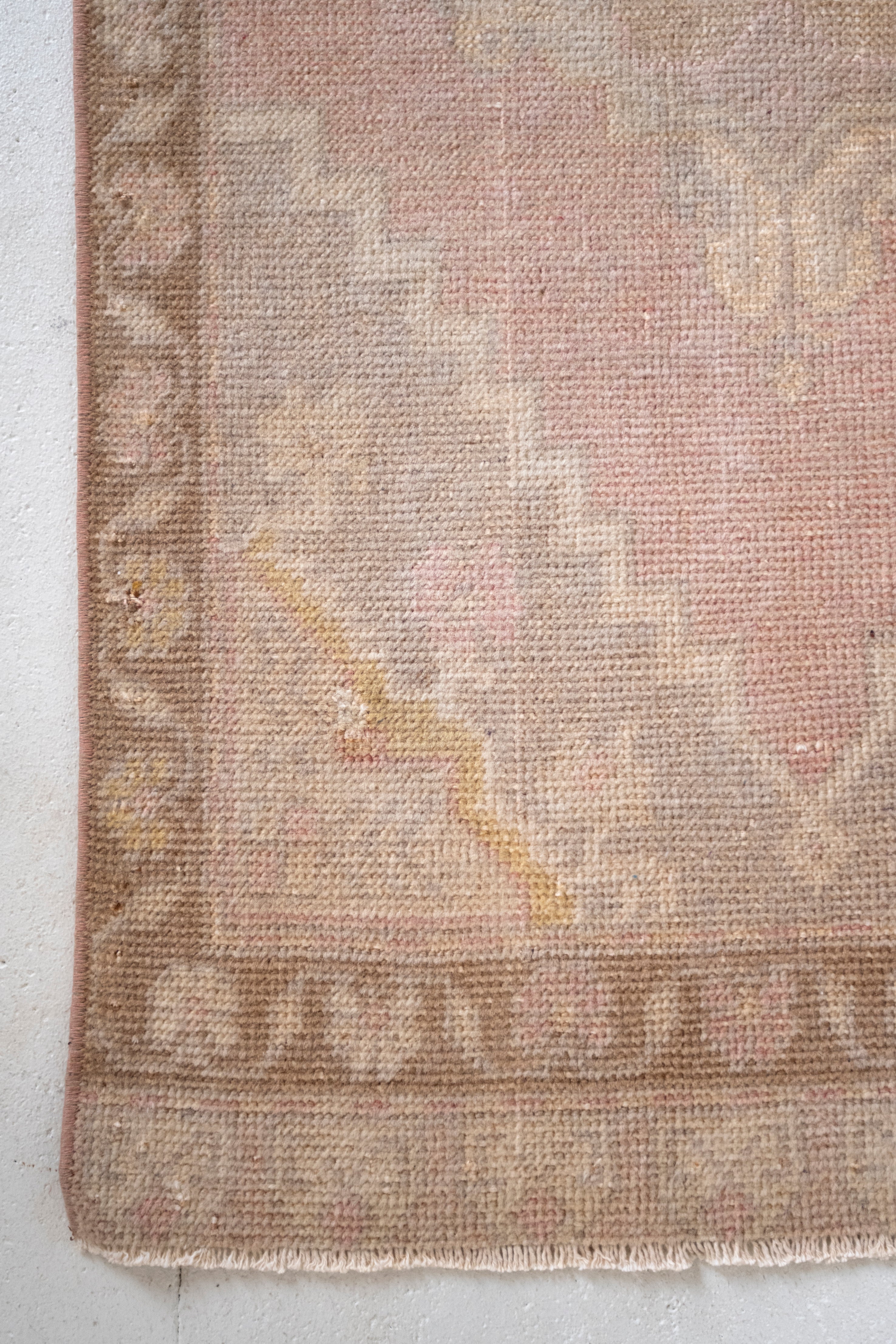 No. 2340 | 1'9 x 3'11