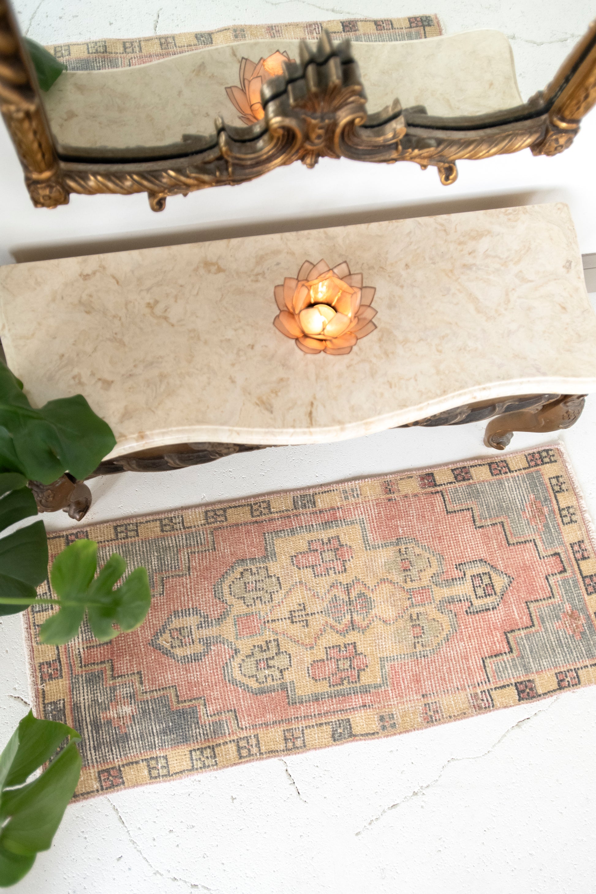 No. 2341 | 1'6 x 3'5