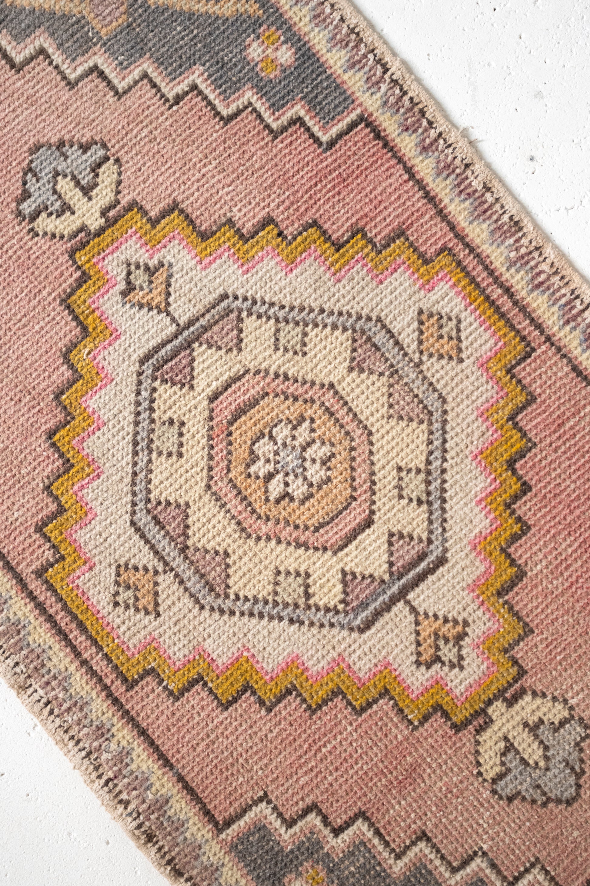 No. 2345 | 1'8 x 3'1