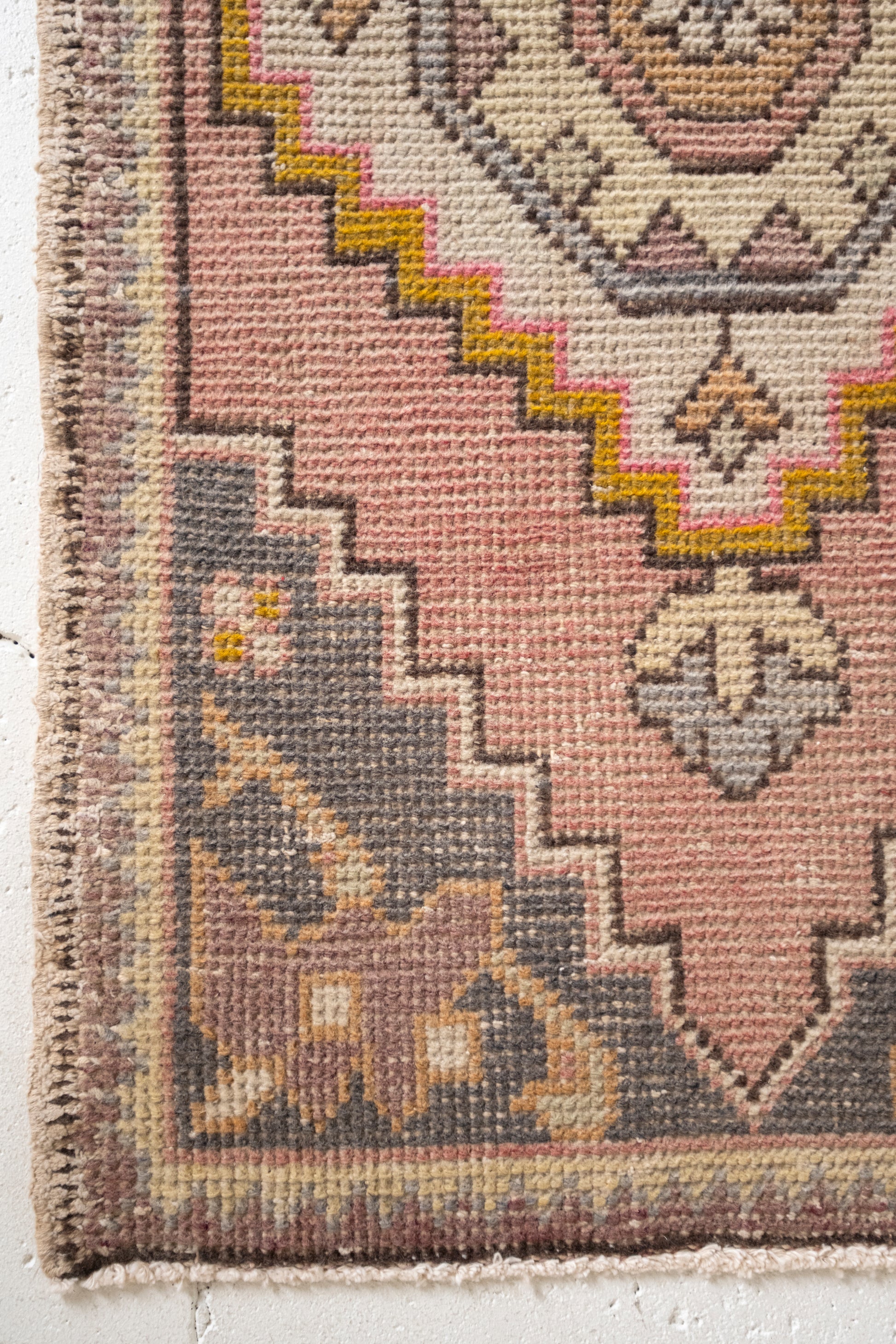 No. 2345 | 1'8 x 3'1