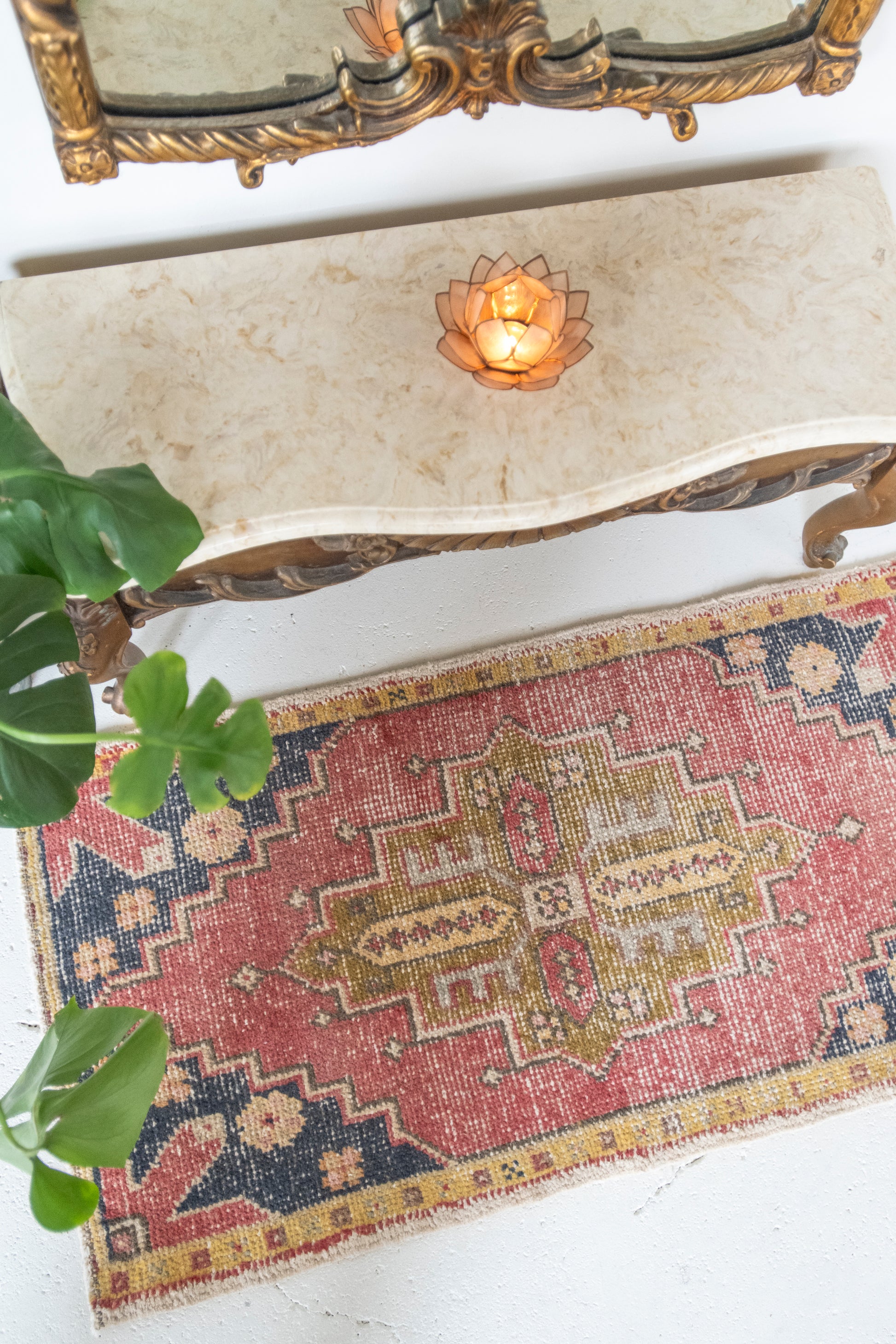 No. 2346 | 1'10 x 3'5