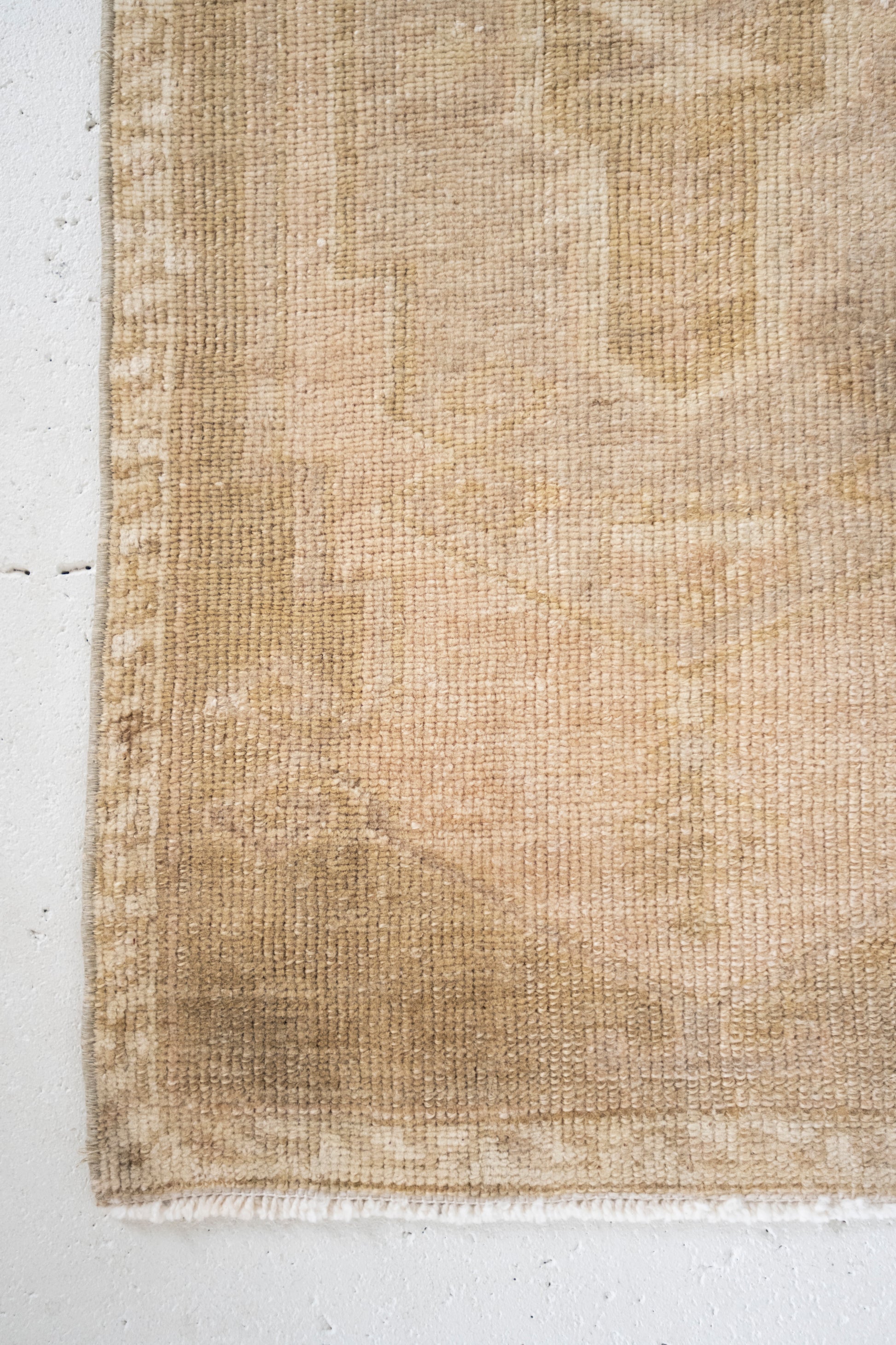 No. 2364 | 1'9 x 3'3