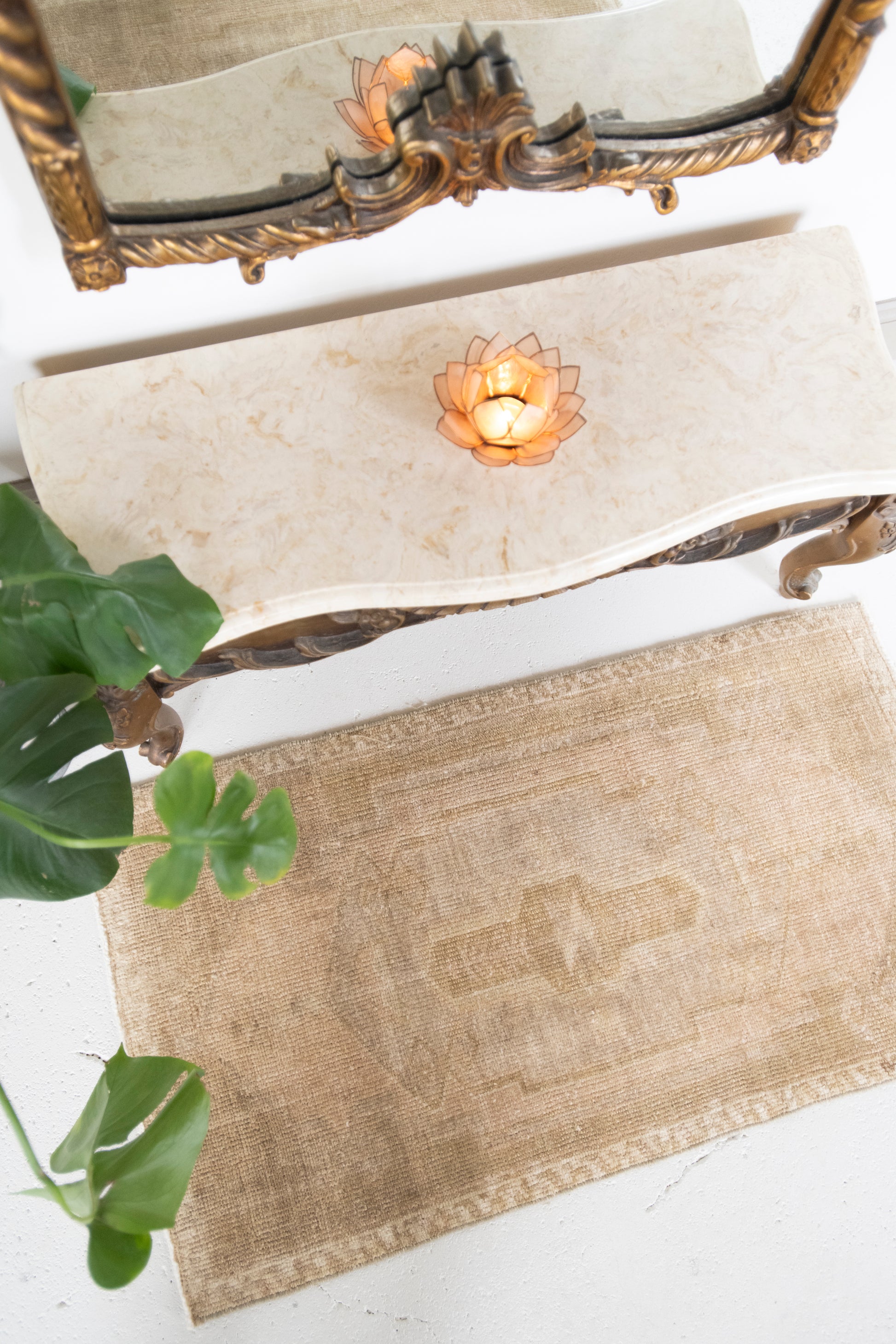 No. 2364 | 1'9 x 3'3