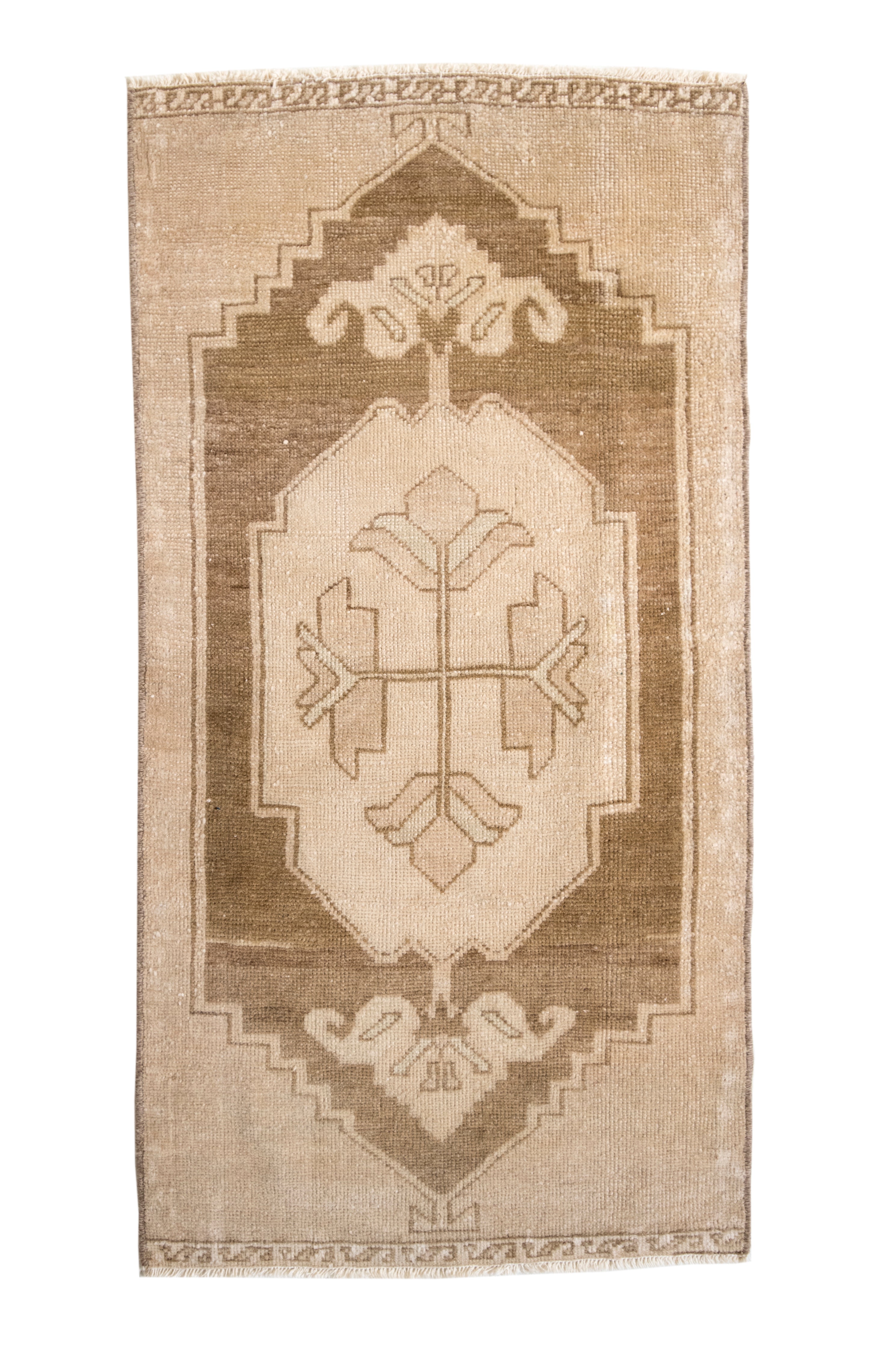 No. 2371 | 1'10 x 3'8