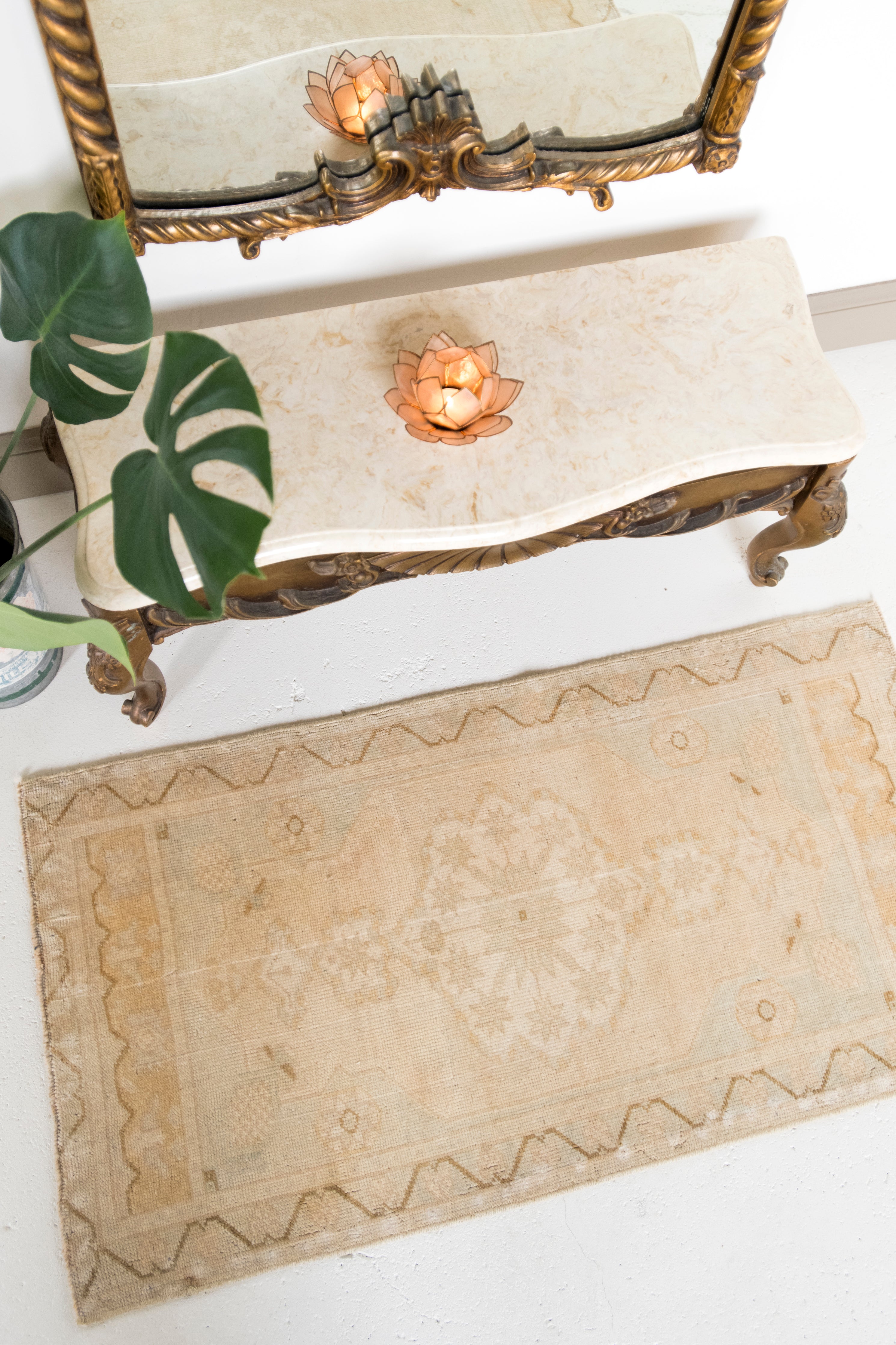 No. 2380 | 1'10 x 3'6