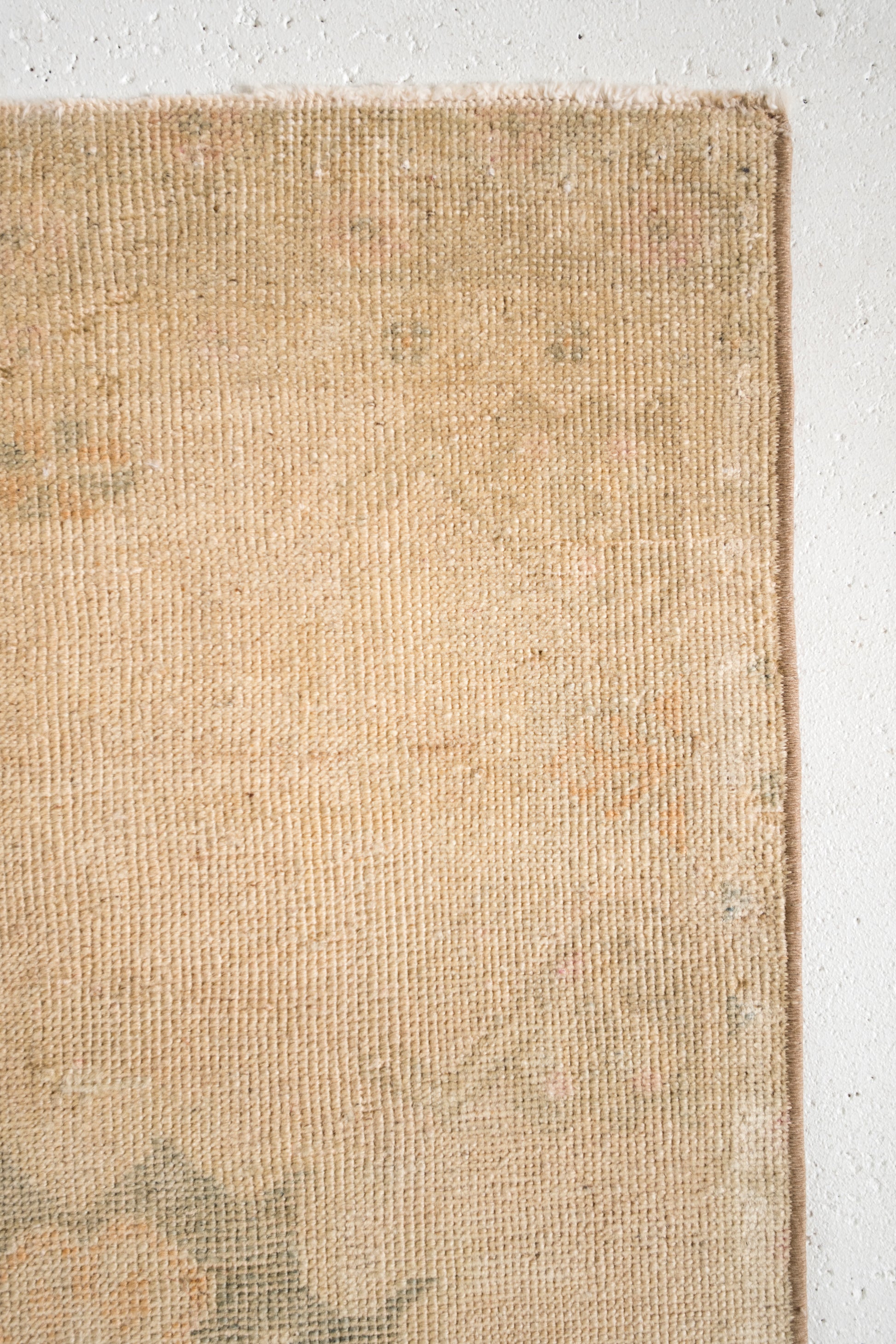 No. 2386 | 1'8 x 3'4