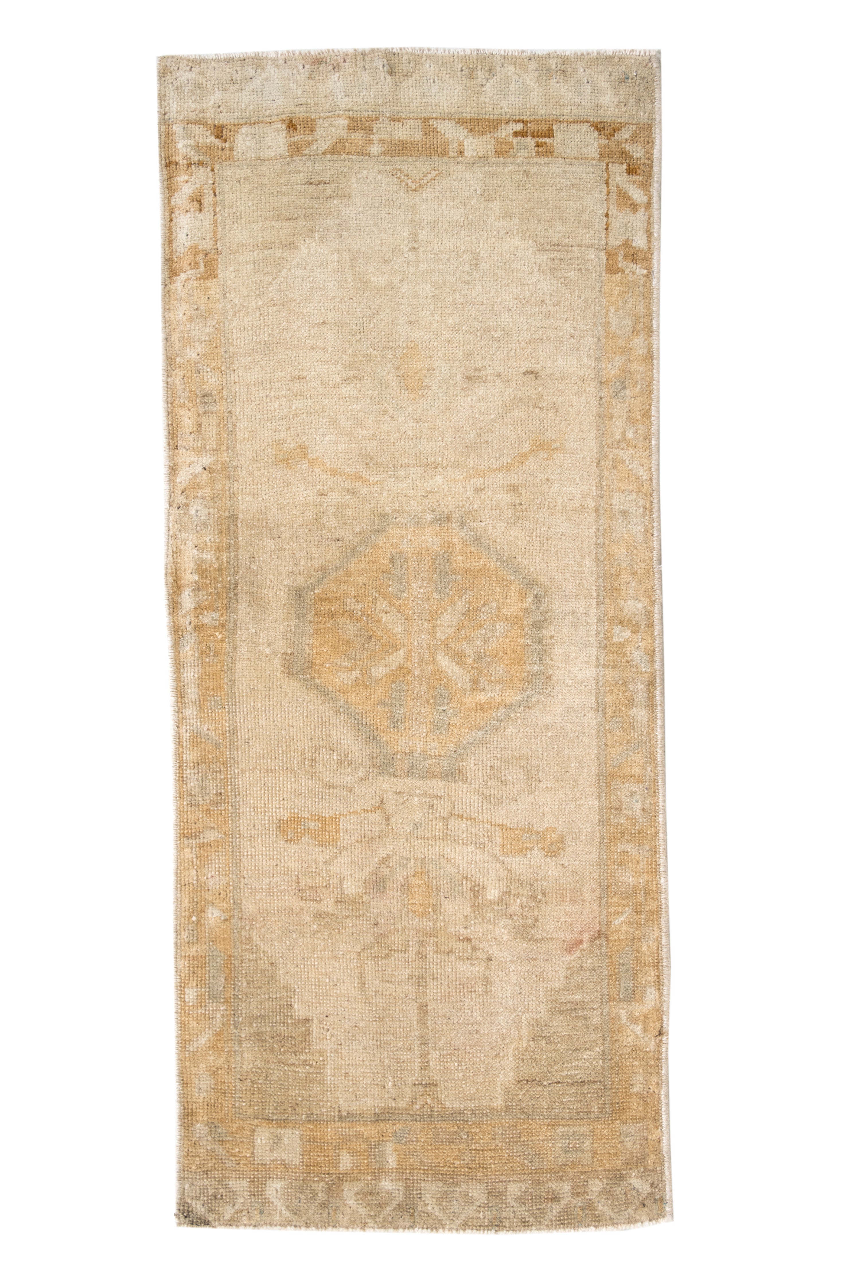 No. 2388 | 1'7 x 3'8