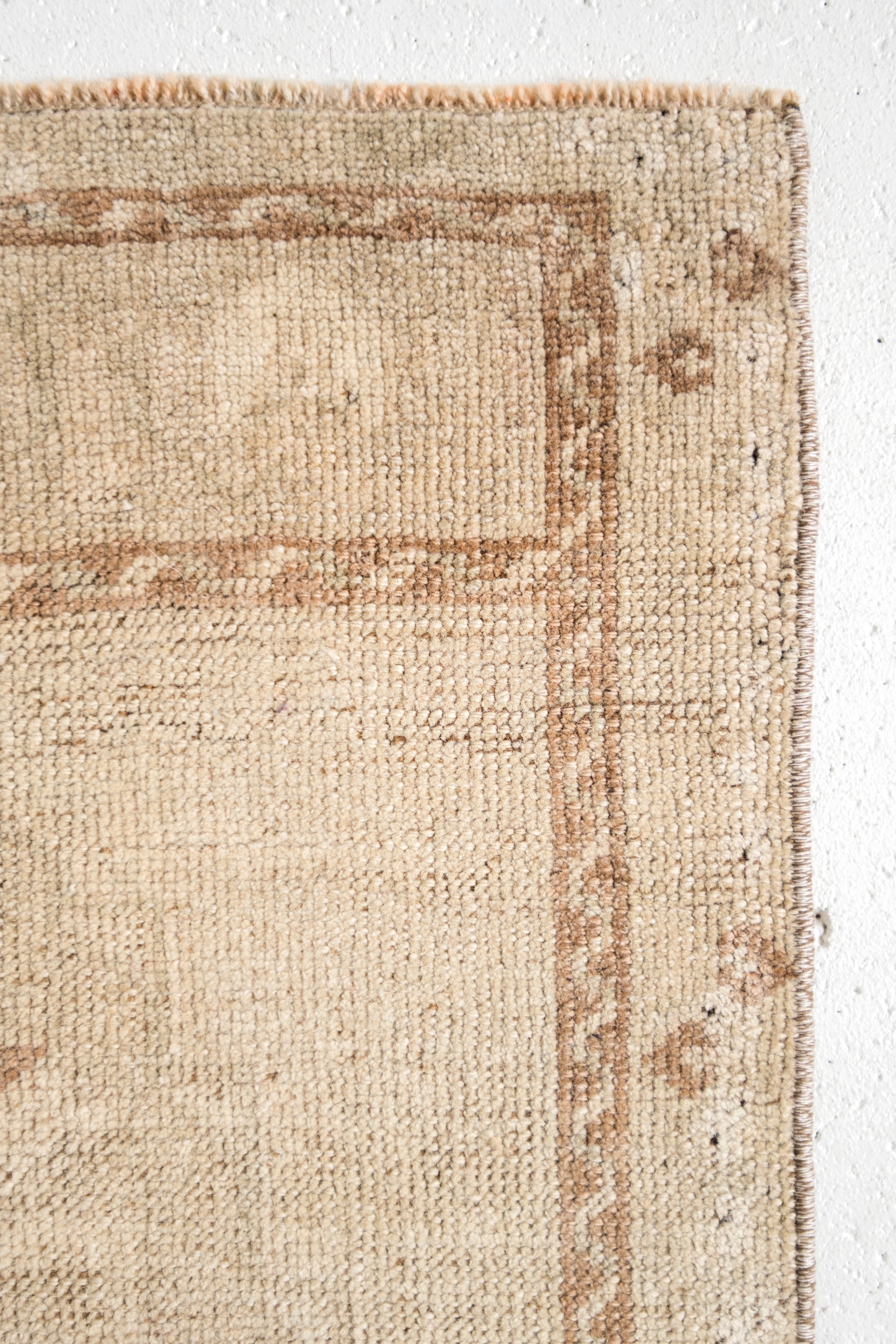 No. 2390 | 1'8 x 3'8