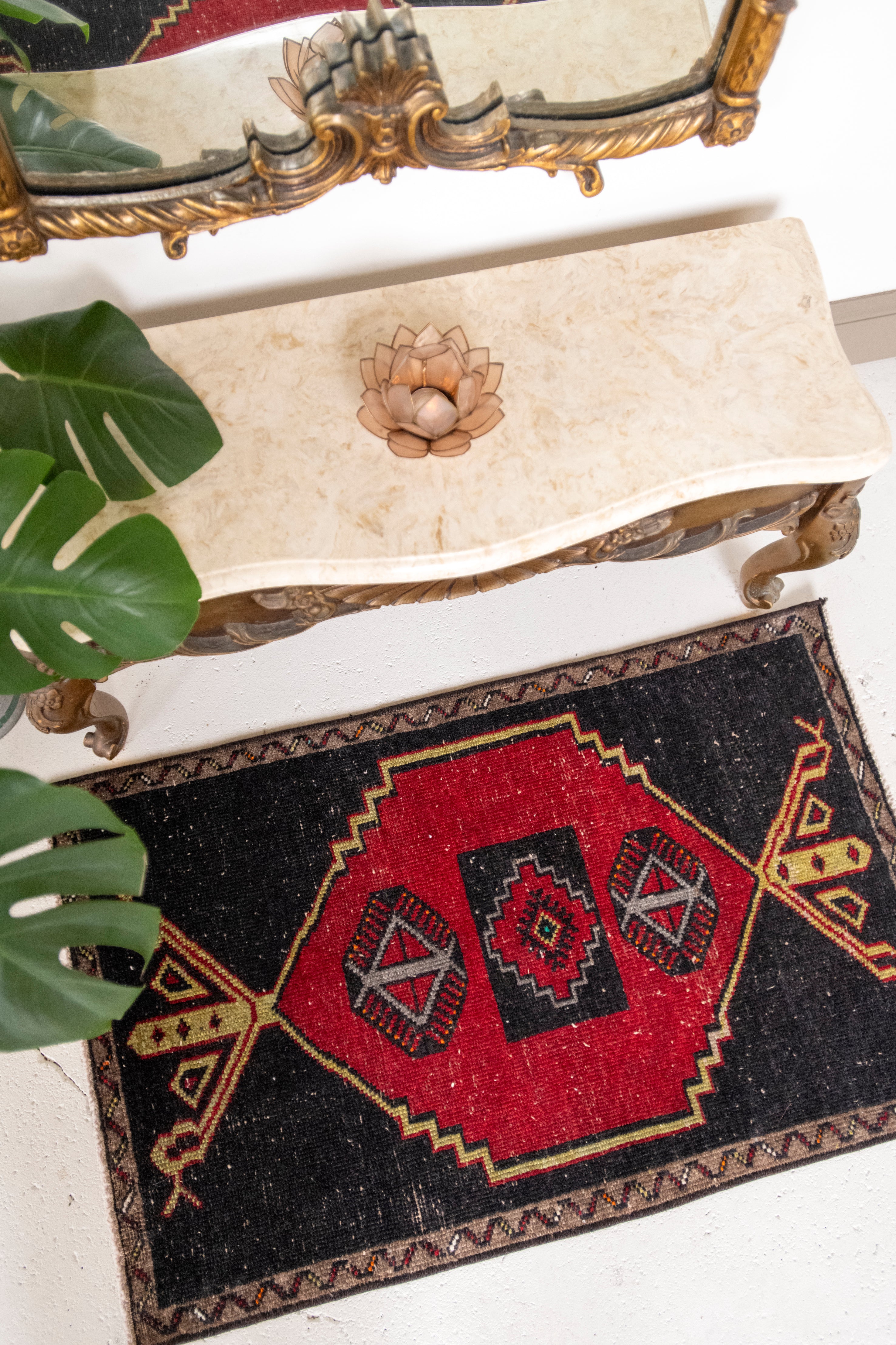 Small Rugs – Six Vintage Rugs