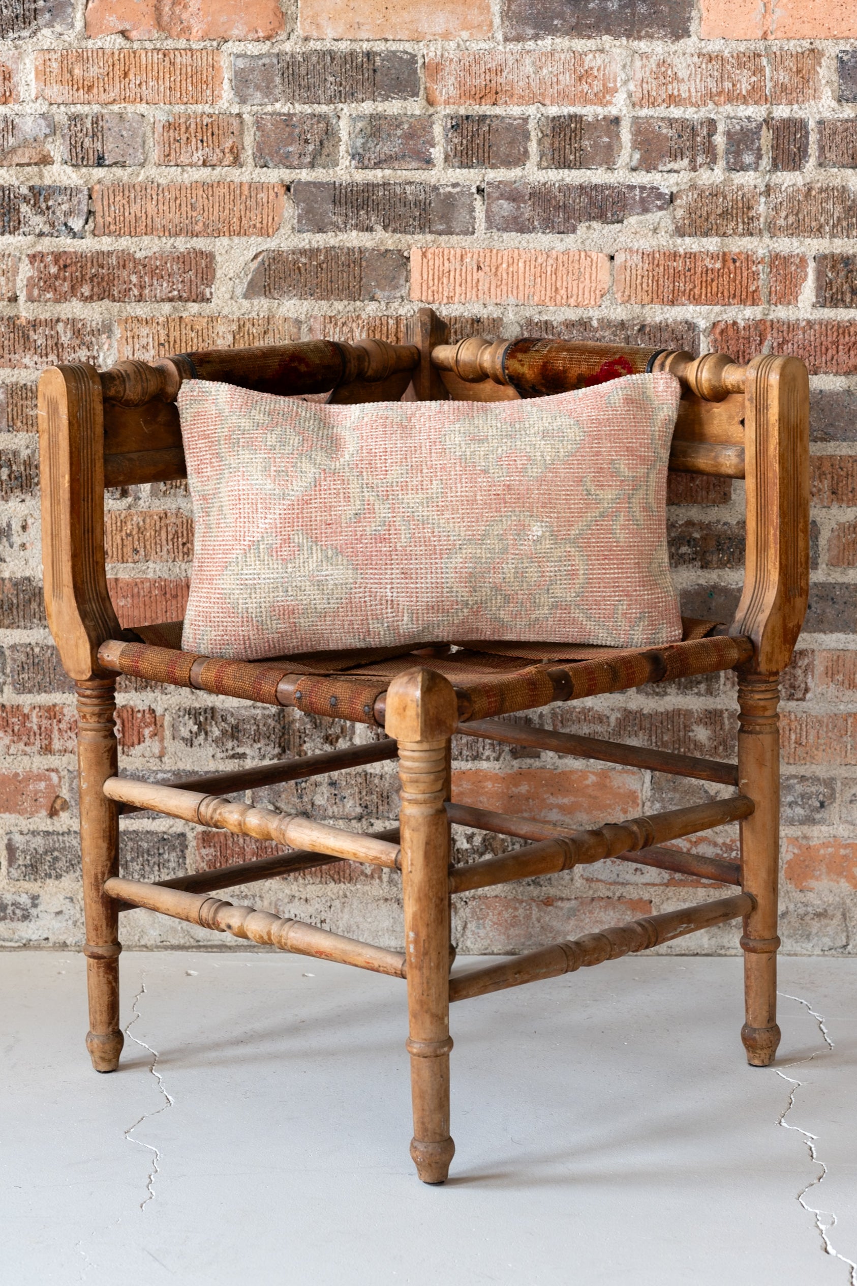 Pillow No. 262 | 20” x 12”