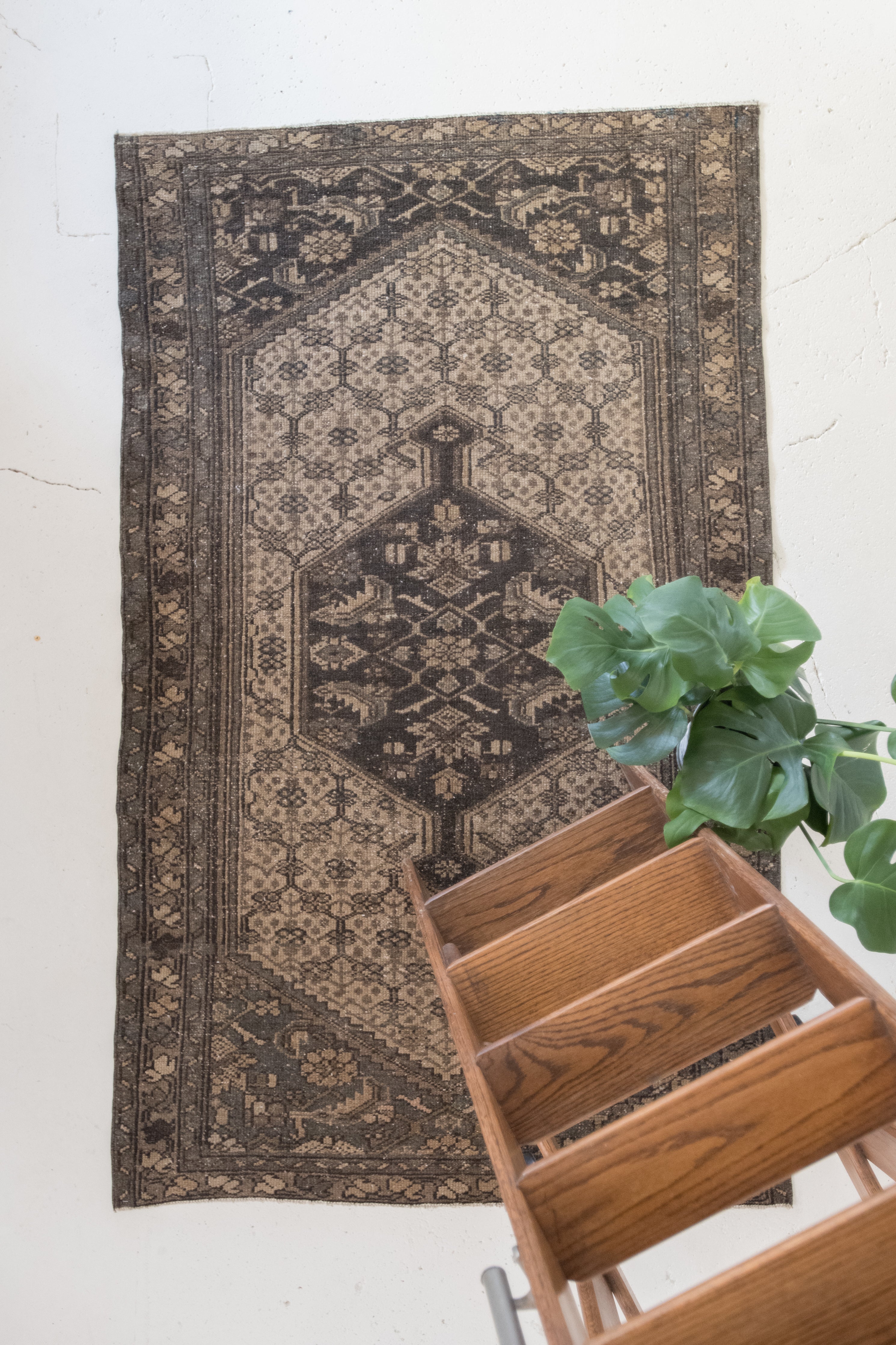 Medium Area Rugs – Six Vintage Rugs