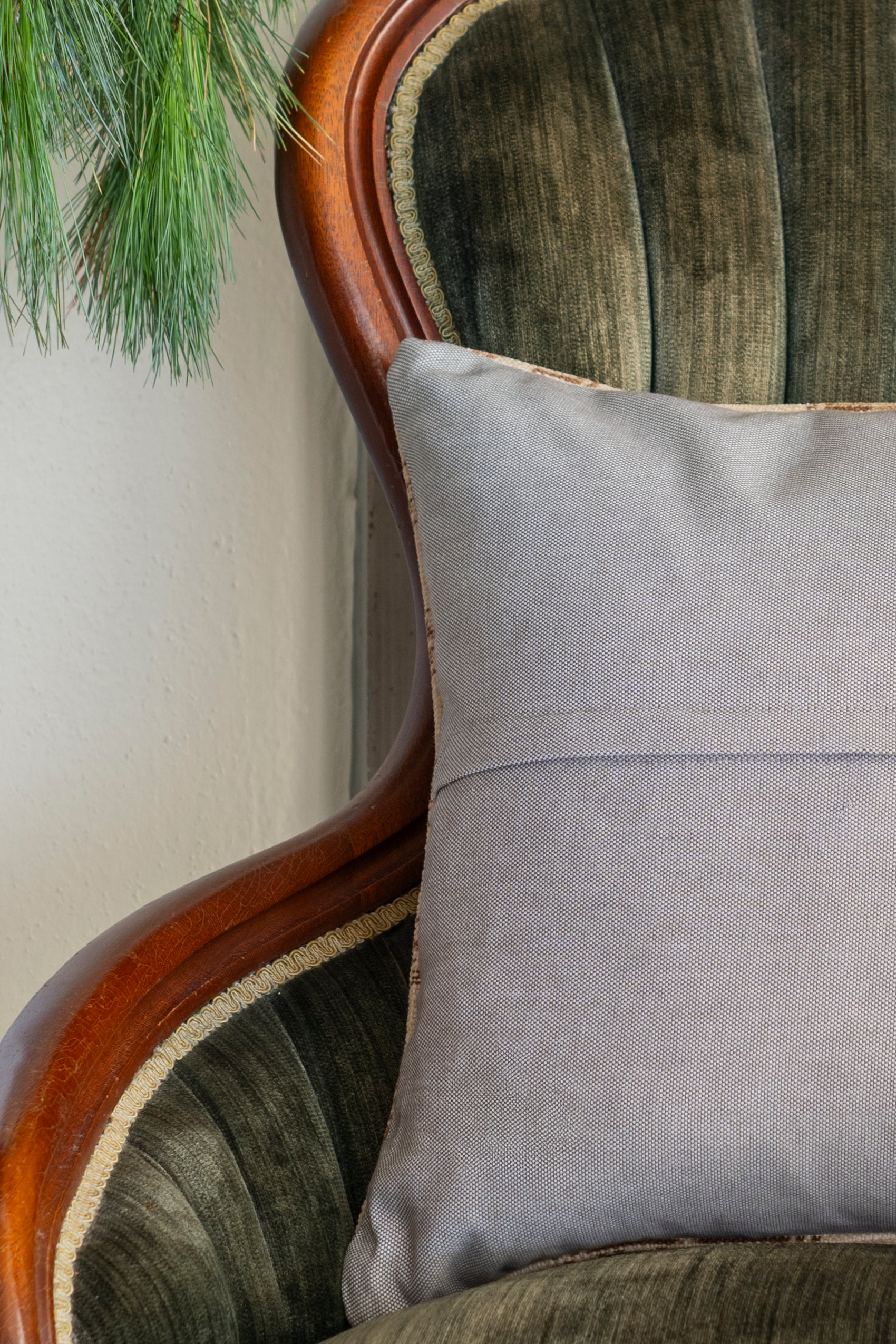 Pillow No. 275 | 19” x 18”
