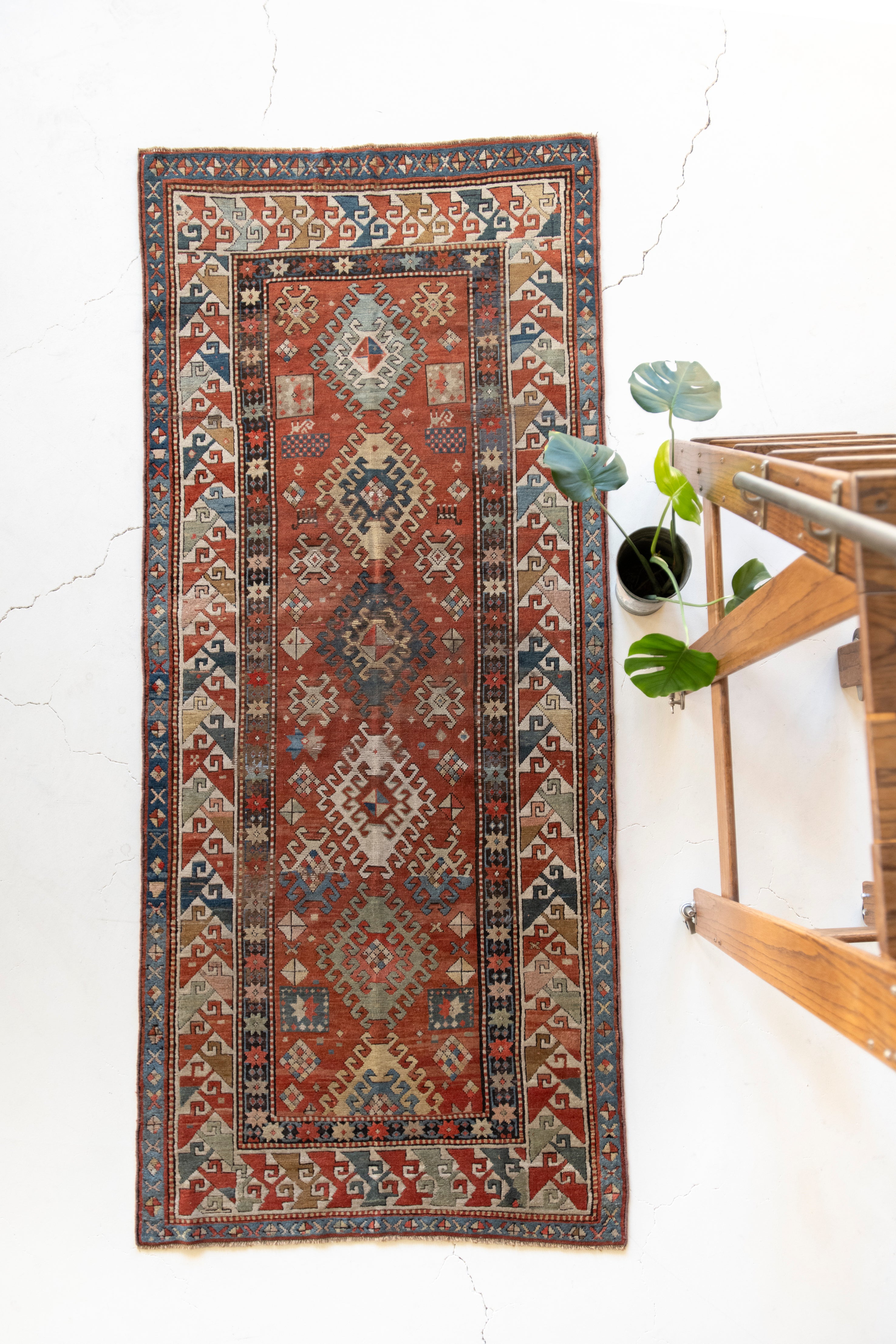 Adalia 4' x 9'2